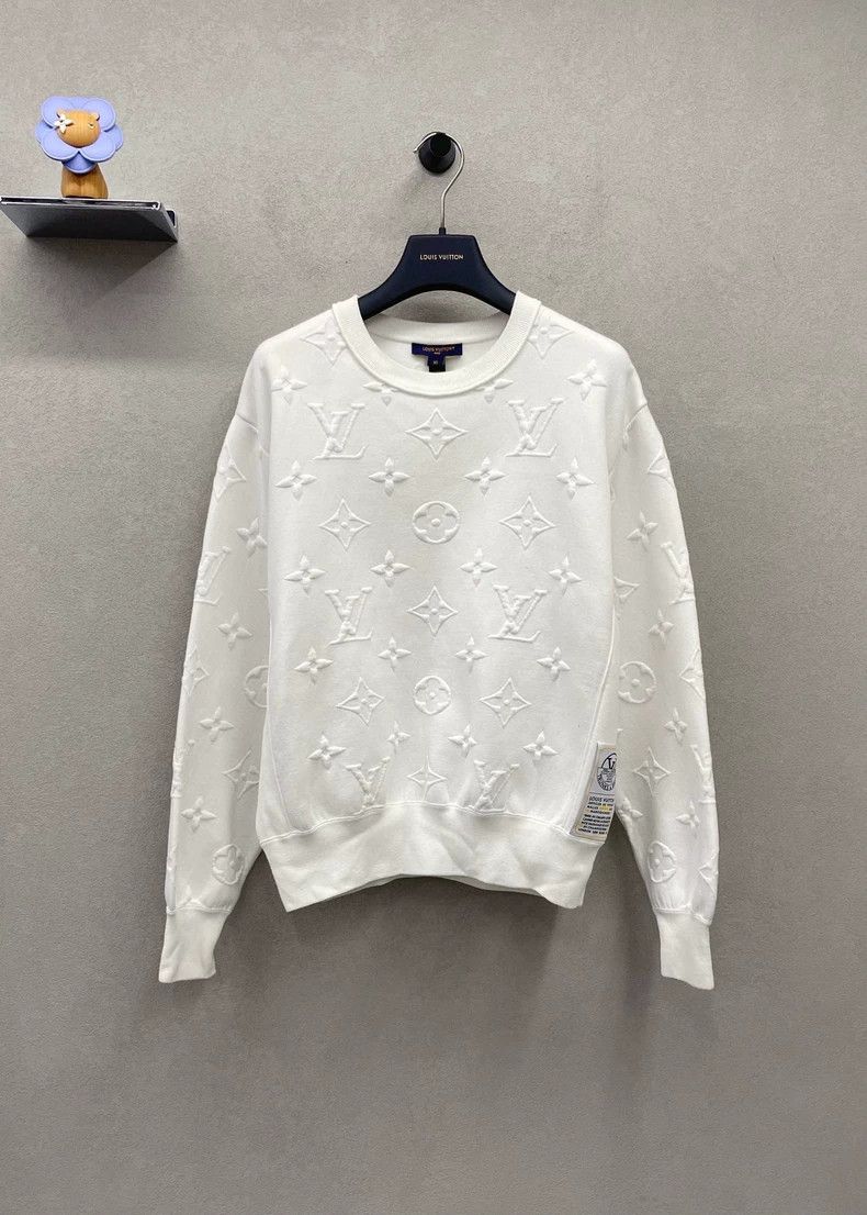Louis Vuitton Louis Vuitton White full logo sweatshirt Size US XS / EU 42 / 0 - 1 Thumbnail