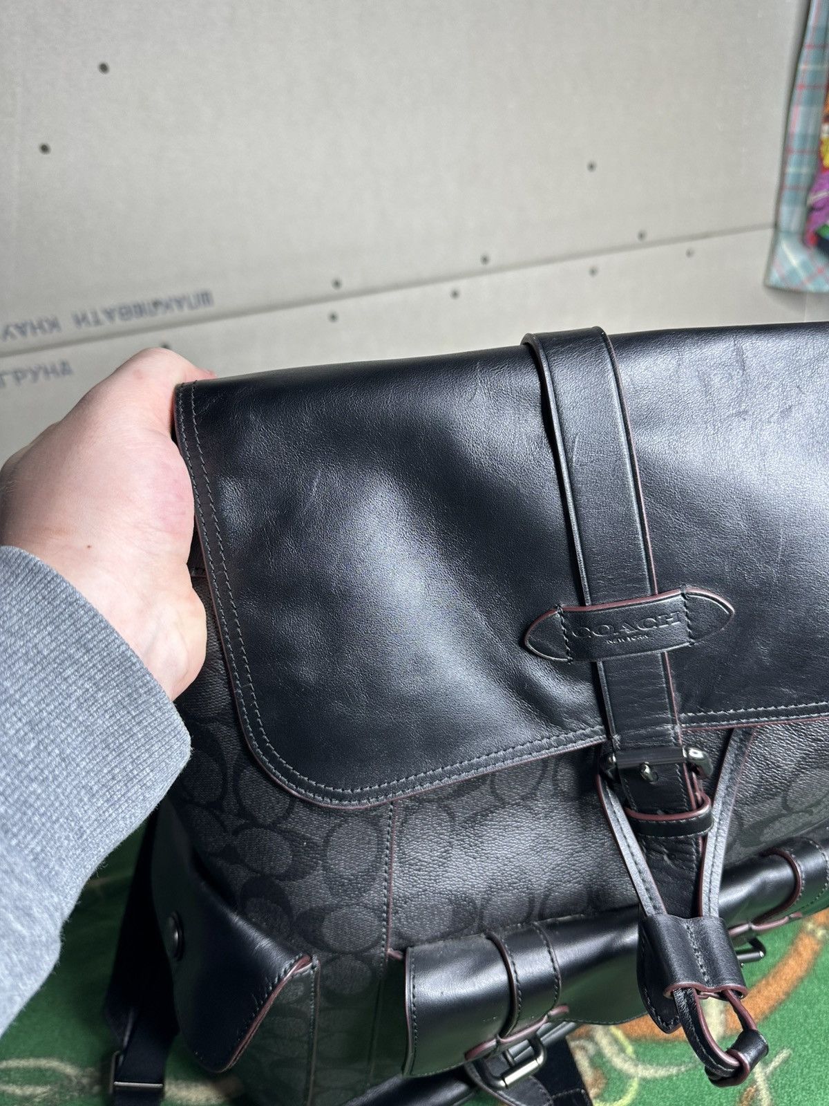 Coach Coach Signature Canvas Leather Flap Hudson Backpack Bag Size ONE SIZE - 11 Thumbnail