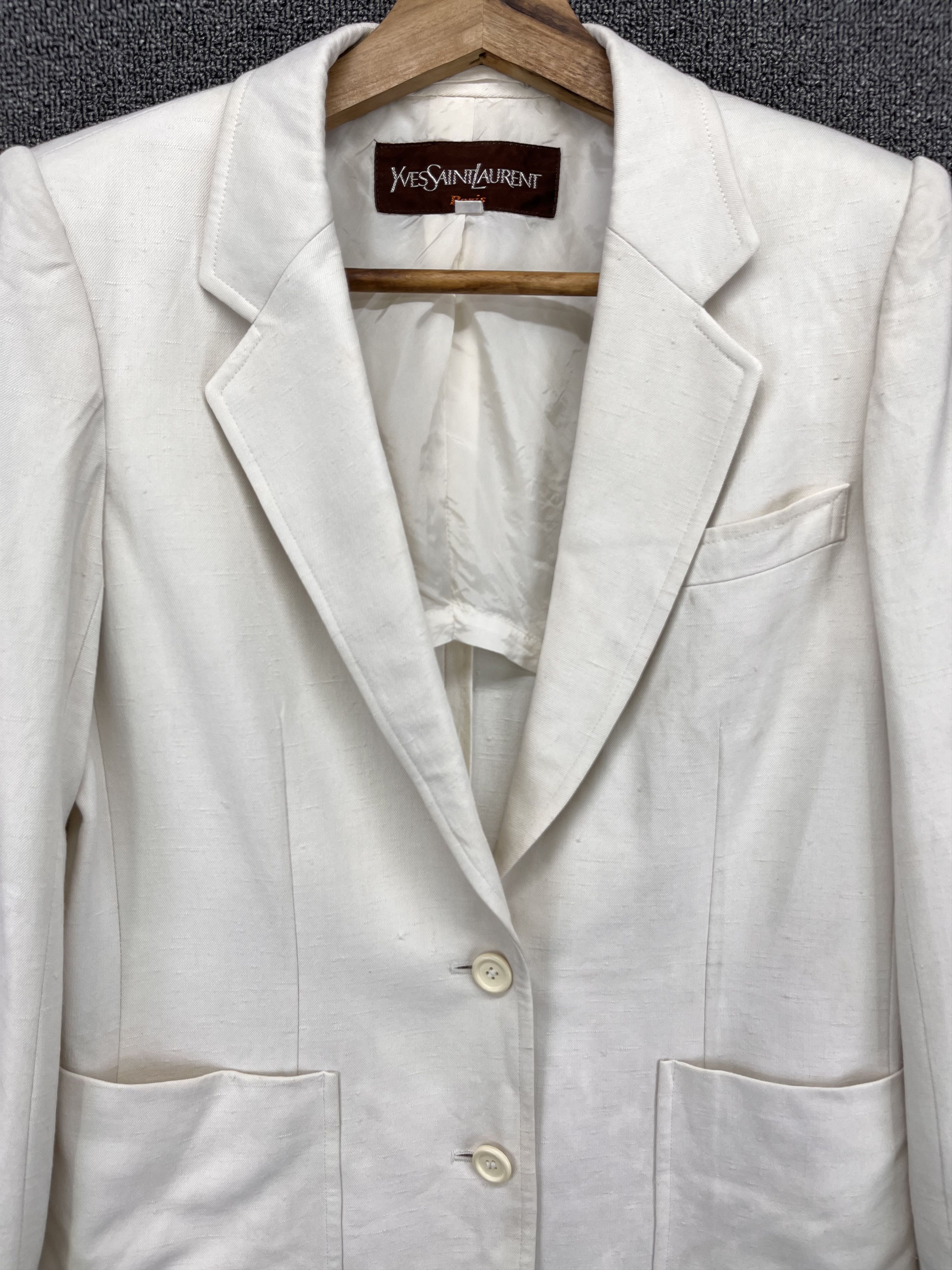 Yves Saint Laurent Vintage Yves Saint Laurent Luxury Wool Blazer Coat Jacket Size M / US 6-8 / IT 42-44 - 4 Thumbnail