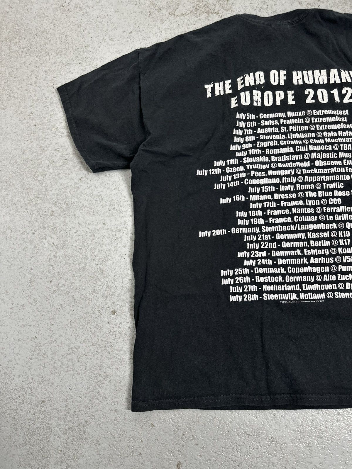 Band Tees Suffocation 2012 The End Of Humanity Tour T-Shirt Size US XL / EU 56 / 4 - 11 Thumbnail