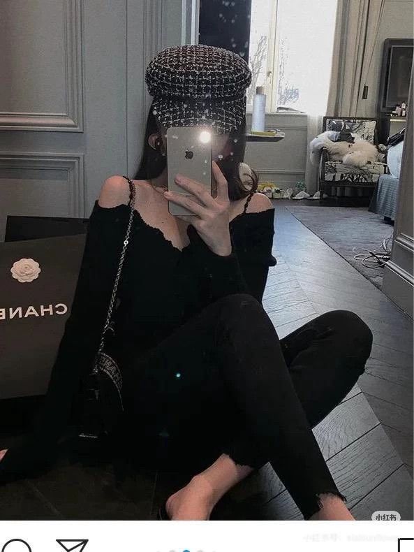 Chanel Chanel SizeS Black and white tweed plaid newspaper children Size ONE SIZE - 9 Thumbnail