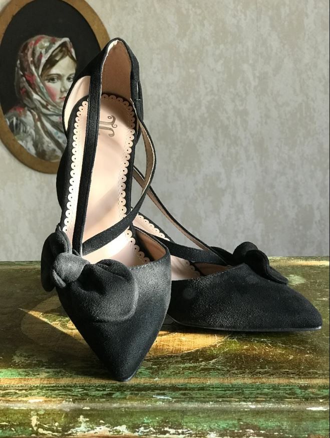 Other Journee Collection Jilli Taupe Pointed Toe Heels Size US 6.5 / IT 36.5 - 3 Thumbnail