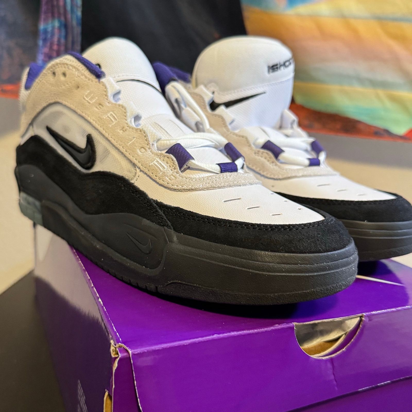 Nike •NEW• Nike SB Air Max Ishod • Size 9.5/ 11W ‘Court Purple’ Size US 9.5 / EU 42-43 - 7 Thumbnail