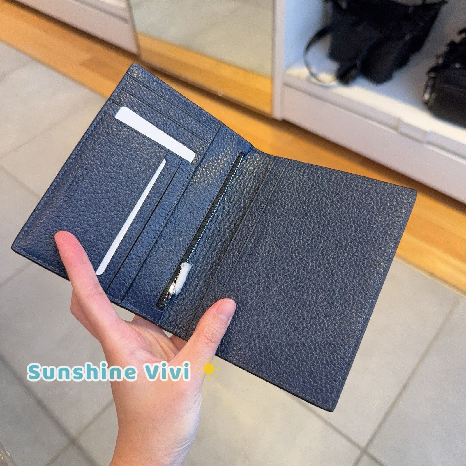 Coach NWT Coach Passport Card Case leather Car Deep Blue CEK62 Size ONE SIZE - 4 Thumbnail