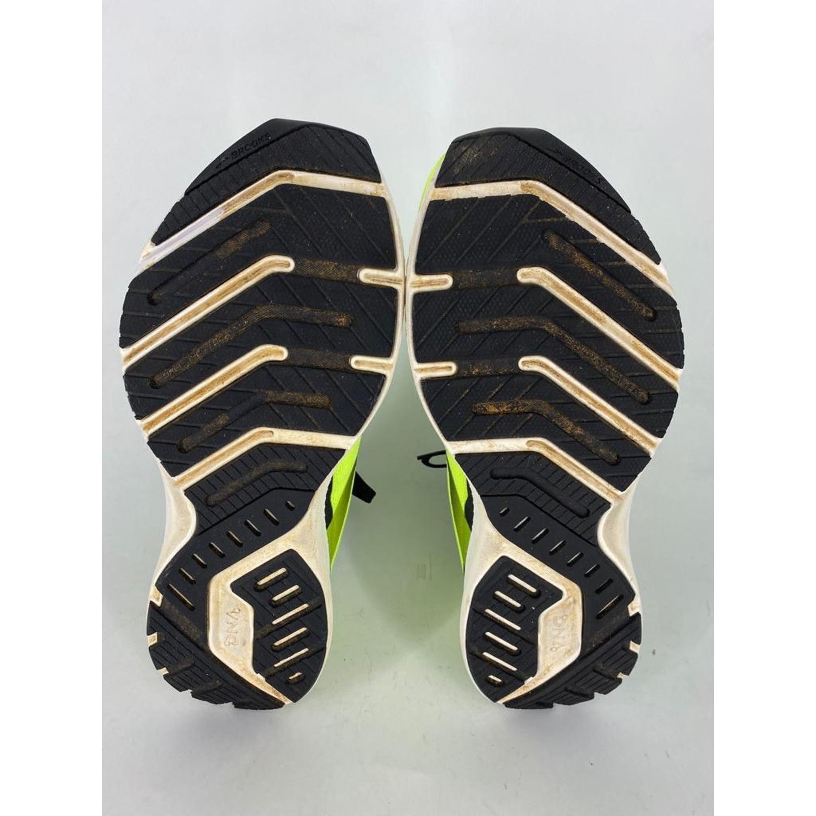 Brooks BROOKS MENS LAUNCH GTS-8 RUNNING SHOES YELLOW/BLACK SIZE-9 Size US 9 / EU 42 - 6 Thumbnail