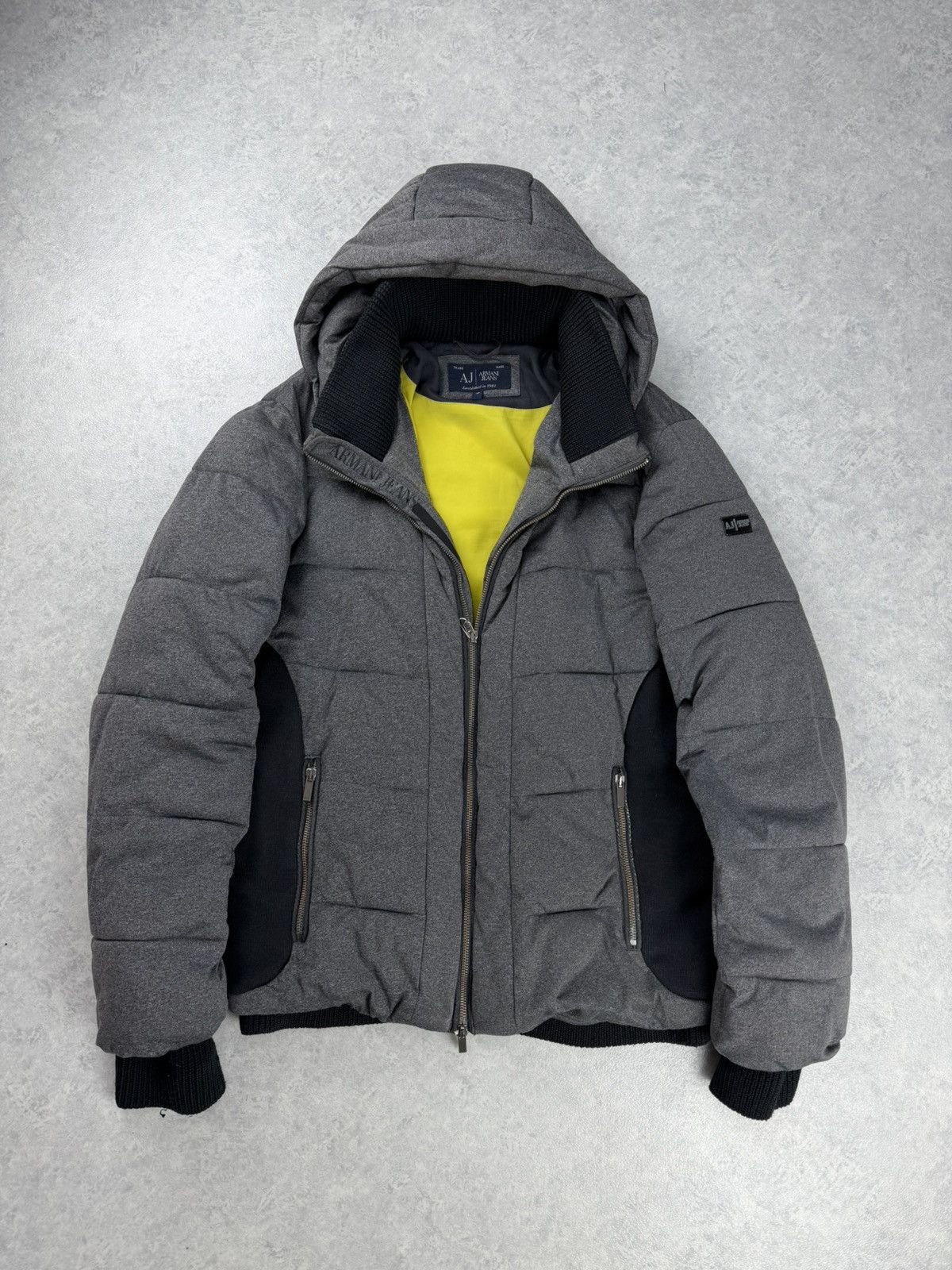 Armani Armani Jeans AJ Grey Hooded Puffer Jacket Size 52 Size US L / EU 52-54 / 3 - 1 Thumbnail