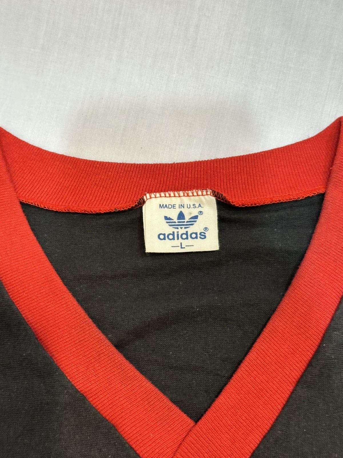 Adidas vintage Adidas 1980s‼️Originals jersey styled as a crop top Size L / US 10 / IT 46 - 7 Thumbnail