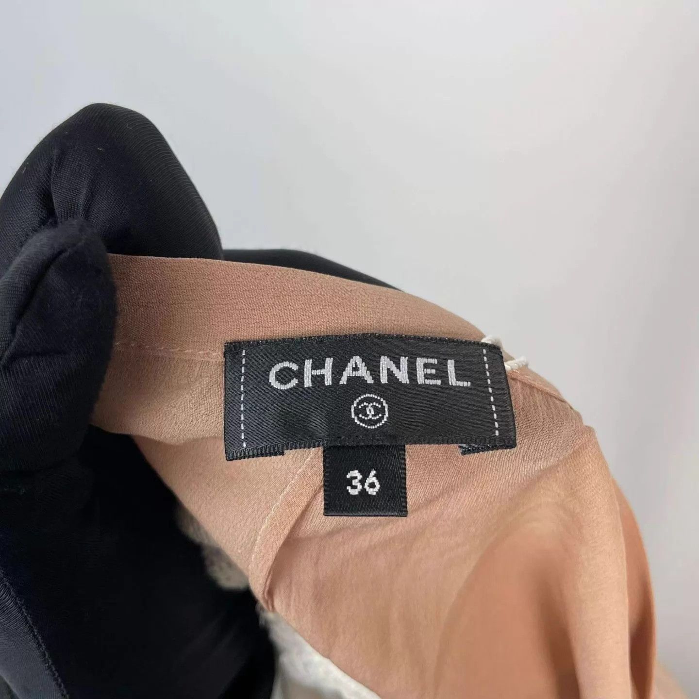 Chanel Chanel Women's Pants Size 36 Size 26" / US 2 / IT 38 - 2 Thumbnail