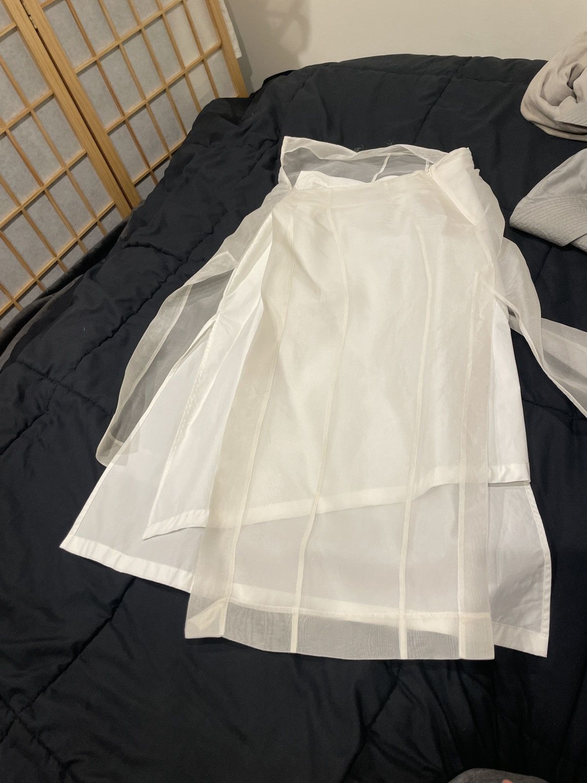 Japanese Brand double fable skirt with white sheer fabric overlayed Size 23" - 6 Thumbnail