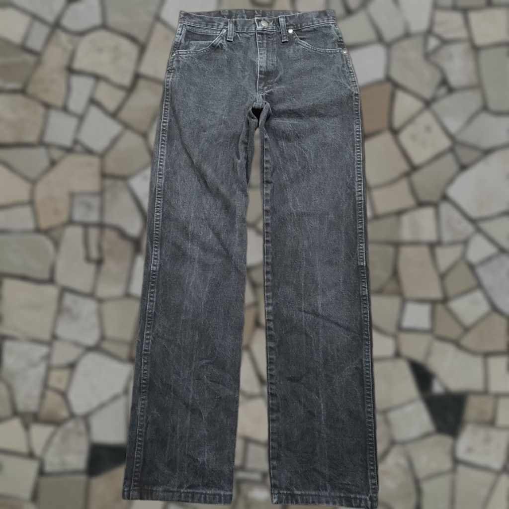 Wrangler VINTAGE Wrangler Silver Edition Jeans Mens 28X31 Black Cowboy Cut Regular Fit Denim Cotton 5-Pocket USA Cowboy Shirt? Size US 28 / EU 44 - 1 Thumbnail
