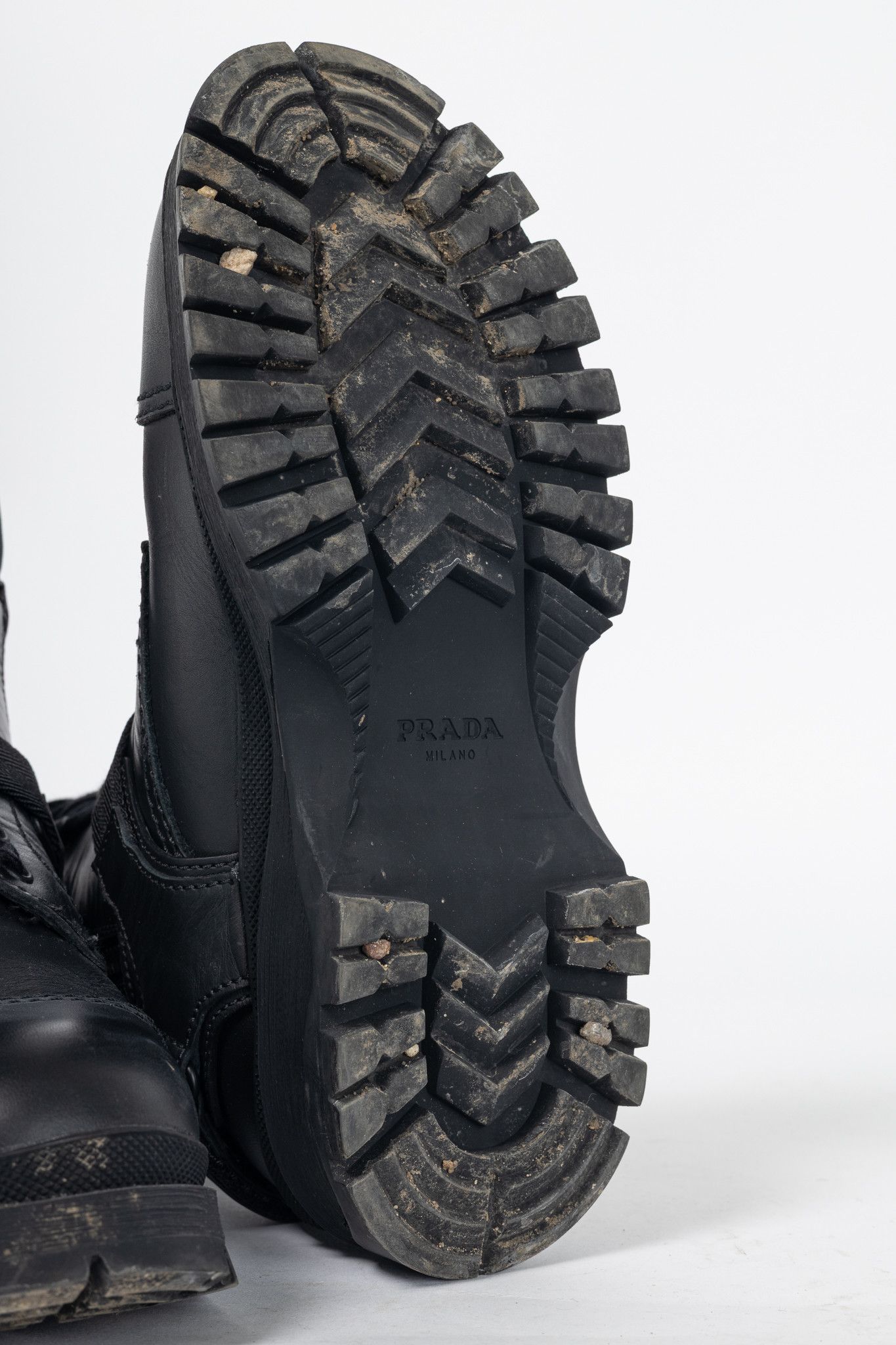 Prada Prada AW18 Black Leather Clip-Detail Combat Boots Size US 6 / IT 36 - 5 Thumbnail