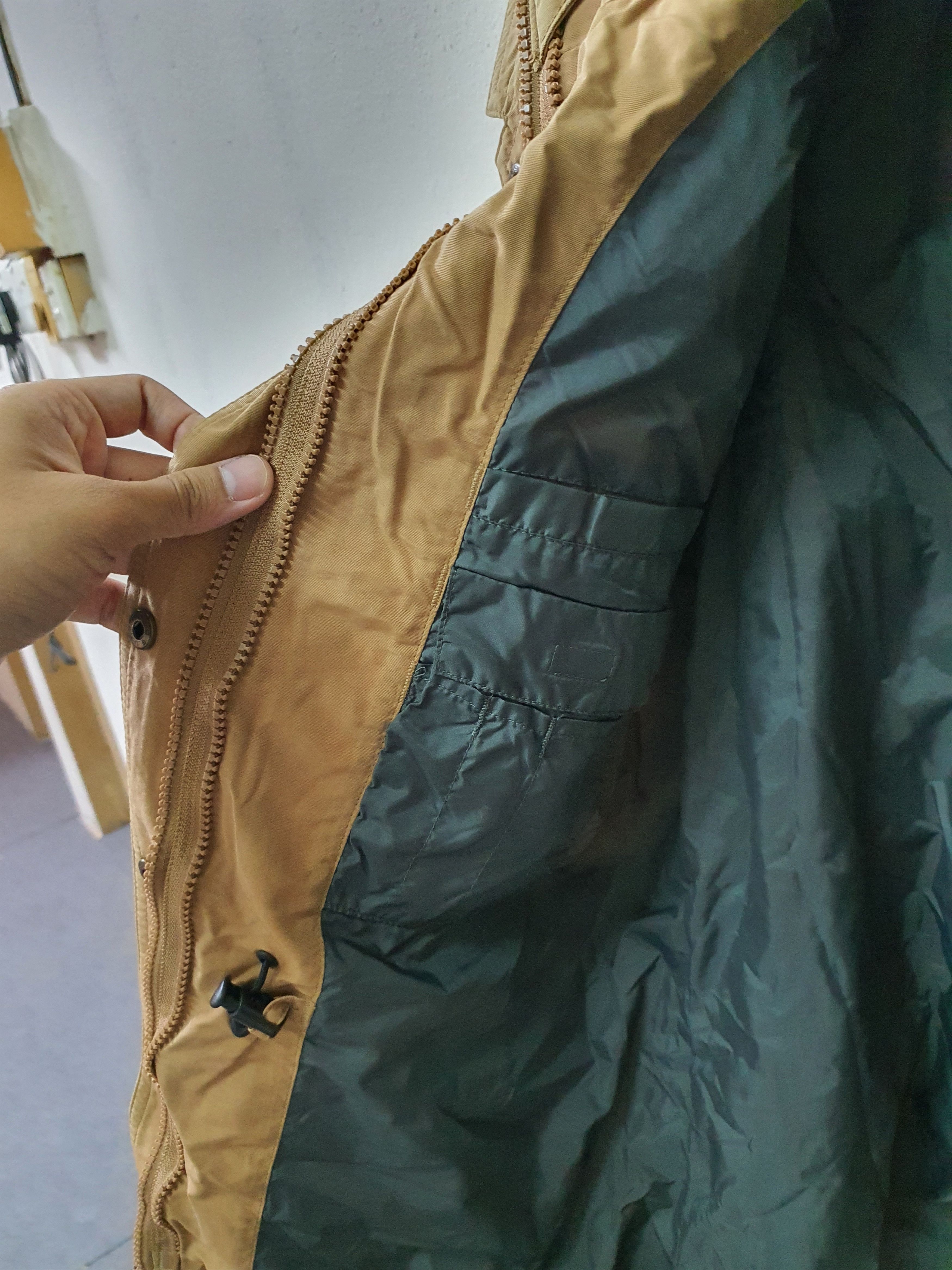 Columbia Vintage 00s Columbia Windbreaker Hoodie 🌟 Size US L / EU 52-54 / 3 - 10 Thumbnail