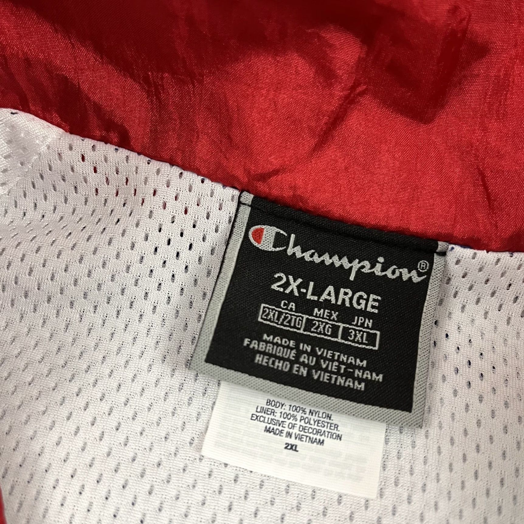 Champion VINTAGE Champion Track Jacket Mens 2XL Black Jacket Regular Fit Sports Outdoor Men 2XL Mens Size US XXL / EU 58 / 5 - 4 Thumbnail