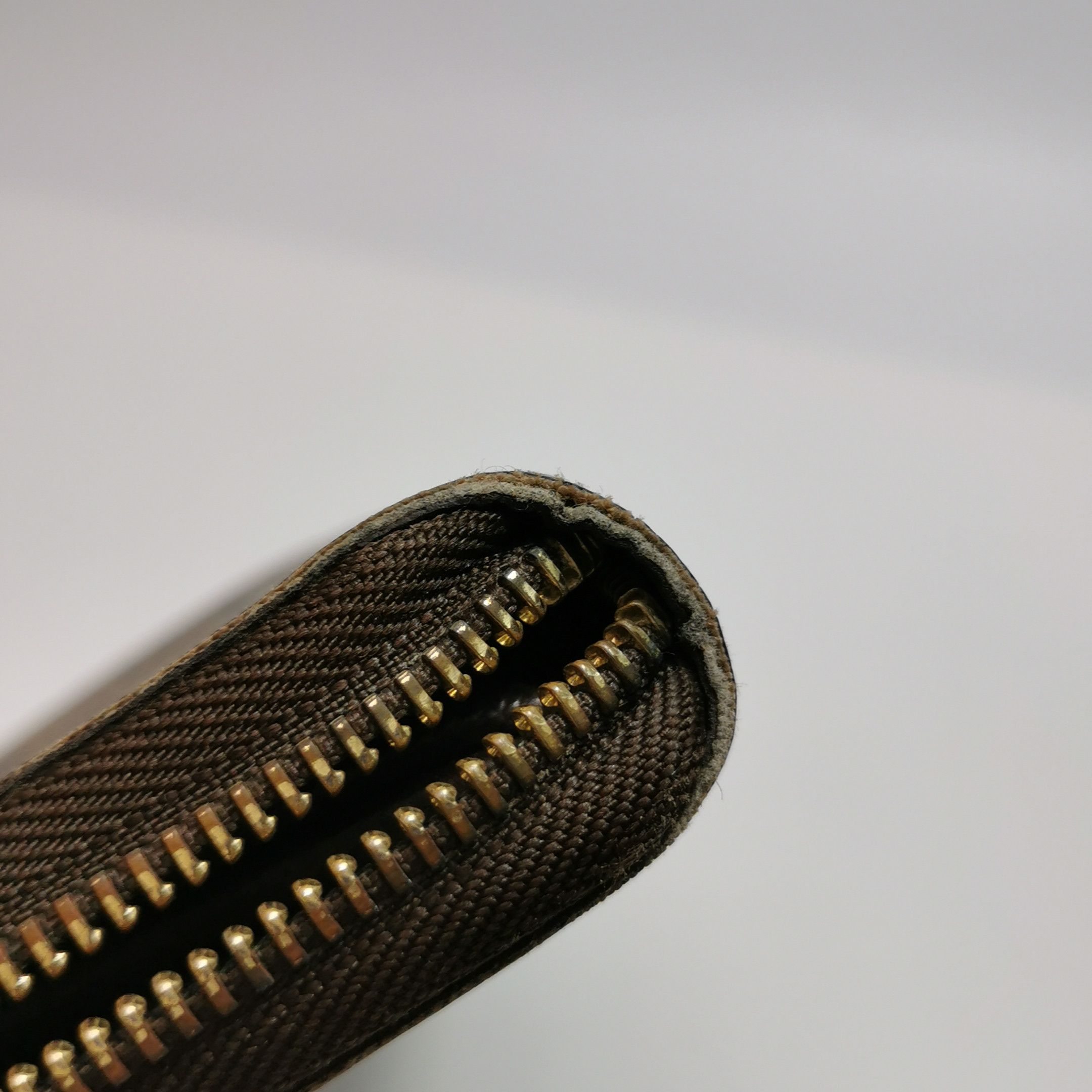 Louis Vuitton Louis Vuitton (LV) Zippy Checkerboard Zipper Clutch -y2506 Size ONE SIZE - 7 Thumbnail
