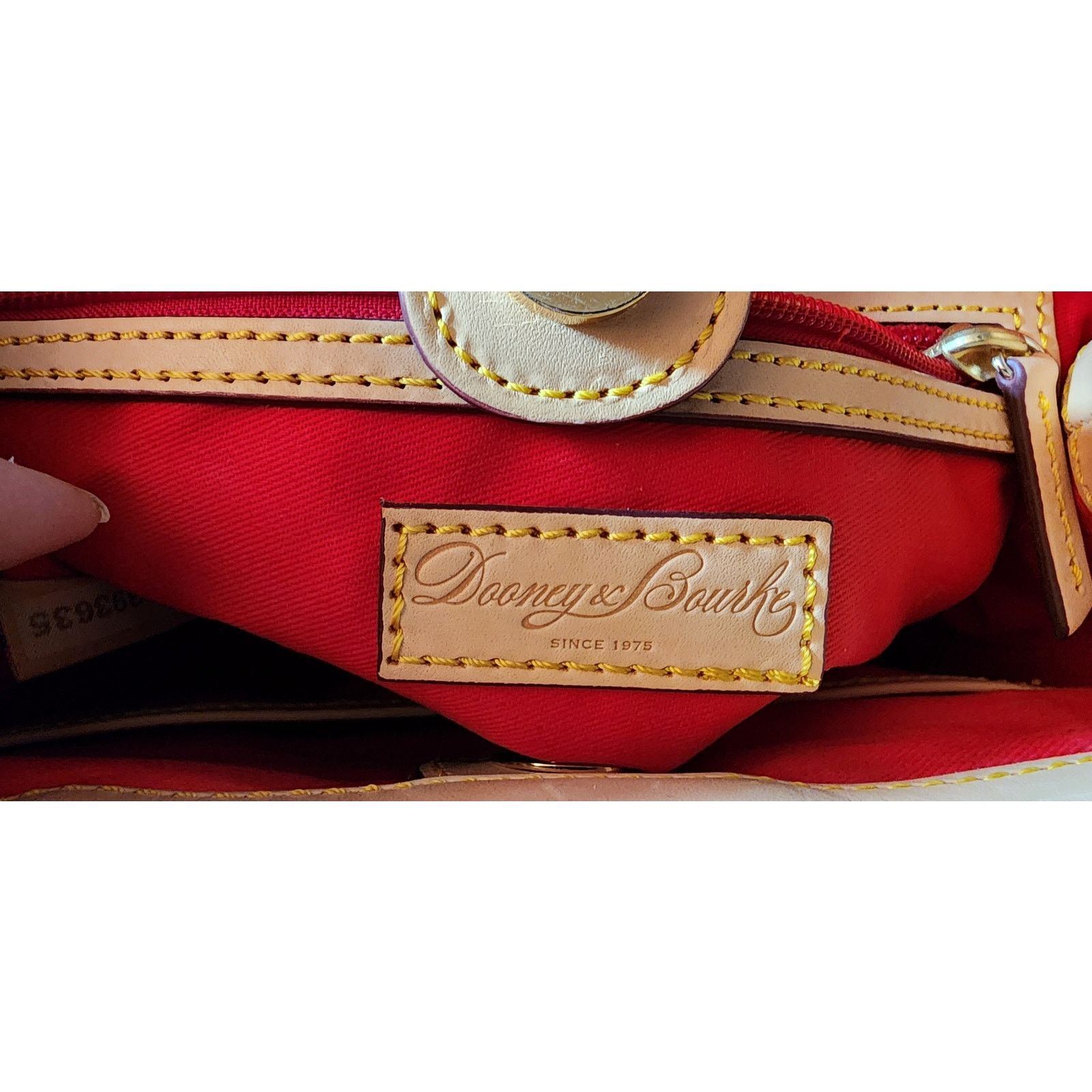 Dooney & Bourke Dooney & Bourke Patent Small Zip Satchel Crossbody Size ONE SIZE - 4 Thumbnail
