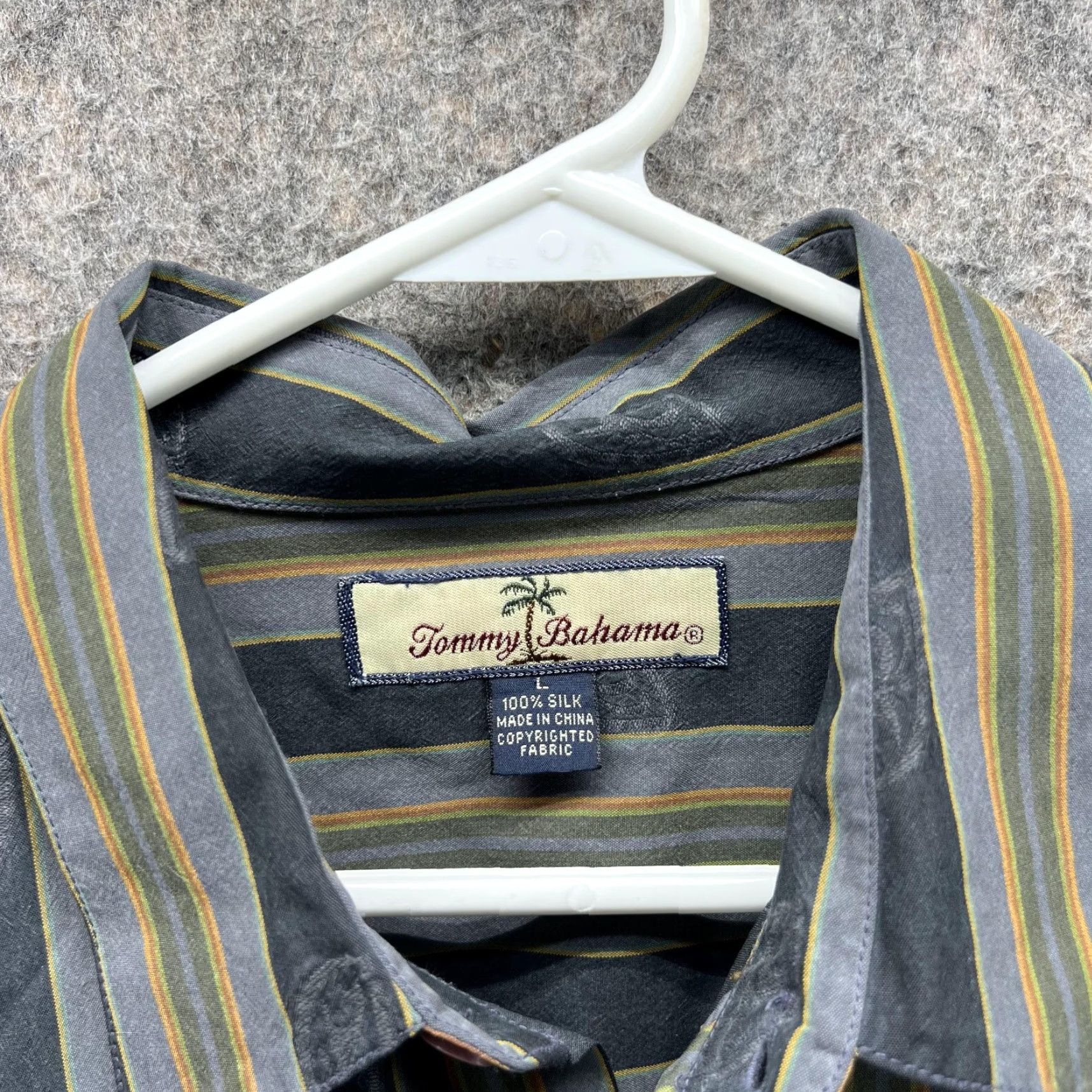 Tommy Bahama Tommy Bahama Shirt Men Large Blue Striped Button-Up Silk Vtg Preppy Casual Button-Down Collared Long Sleeve Size US L / EU 52-54 / 3 - 5 Thumbnail