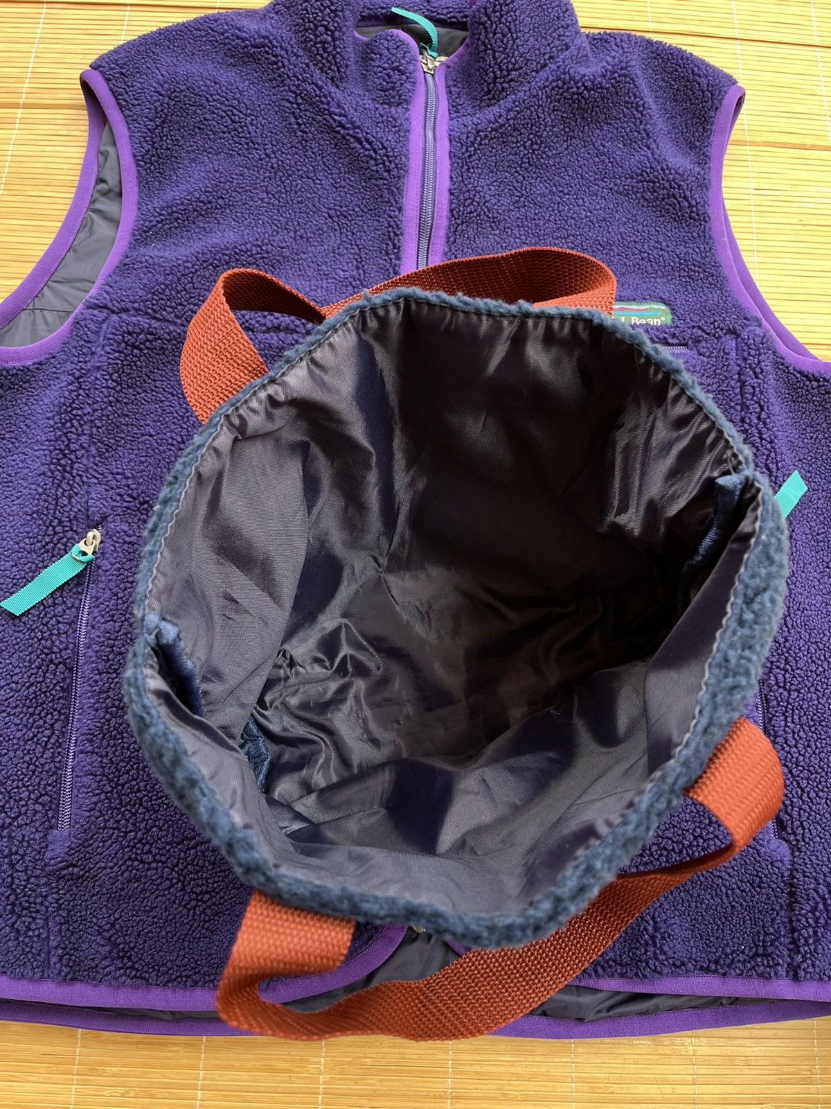 L.L. Bean Vintage L.L Bean topsham boa fleece vest Size US M / EU 48-50 / 2 - 14 Thumbnail