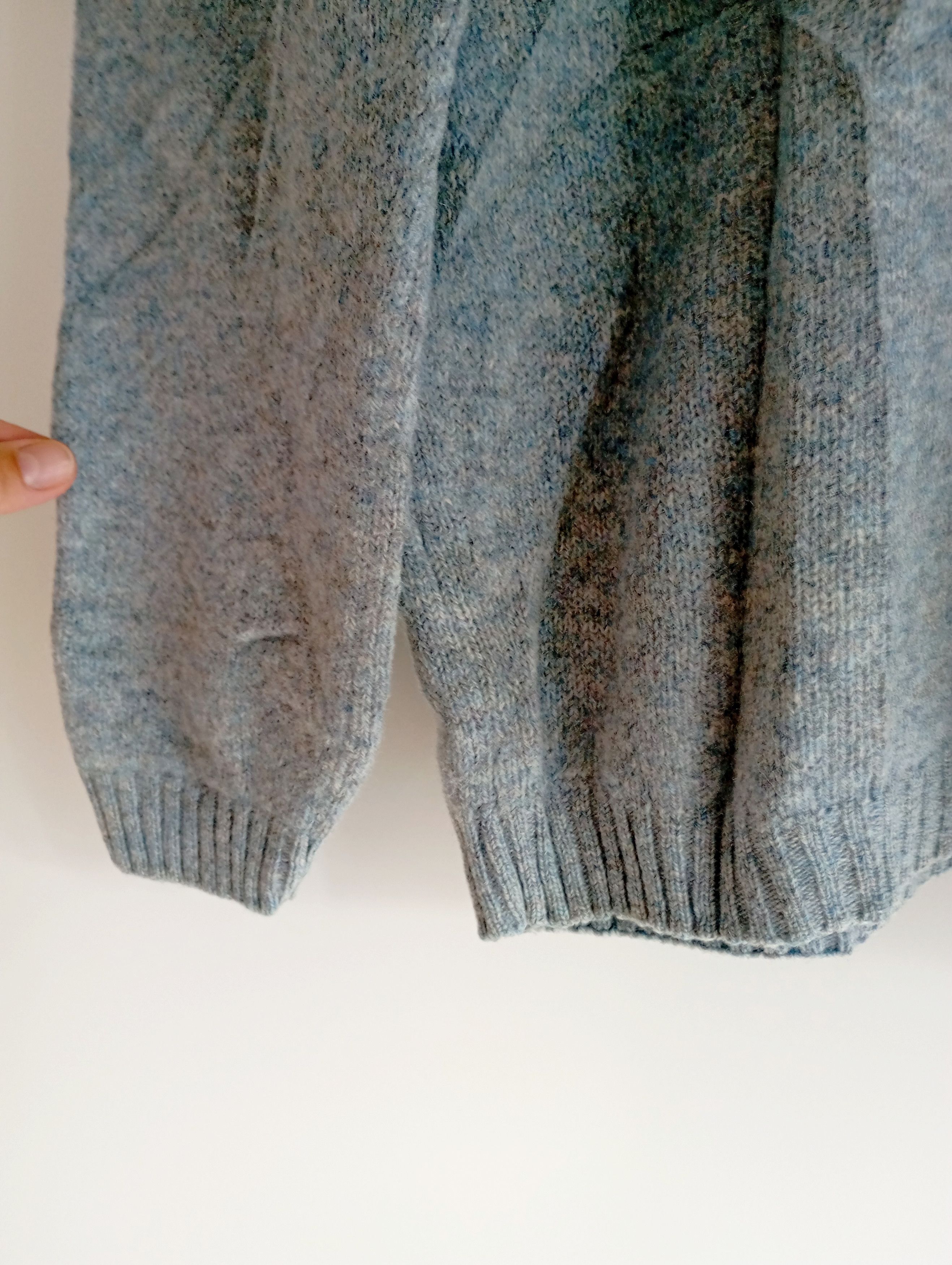 Burberry VINTAGE BURBERRY LONDON GRAY WOOL SWEATER Size US M / EU 48-50 / 2 - 6 Thumbnail