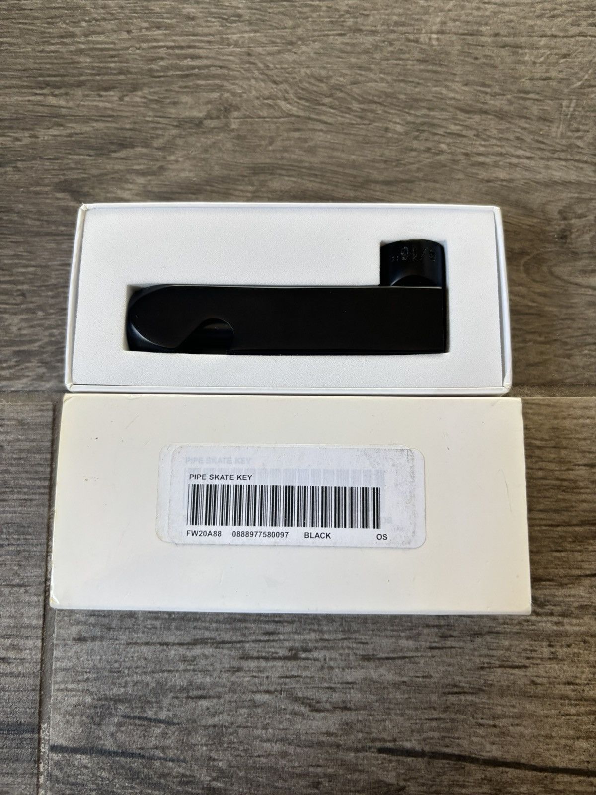 Supreme Supreme pipe skate key Size ONE SIZE - 1 Thumbnail