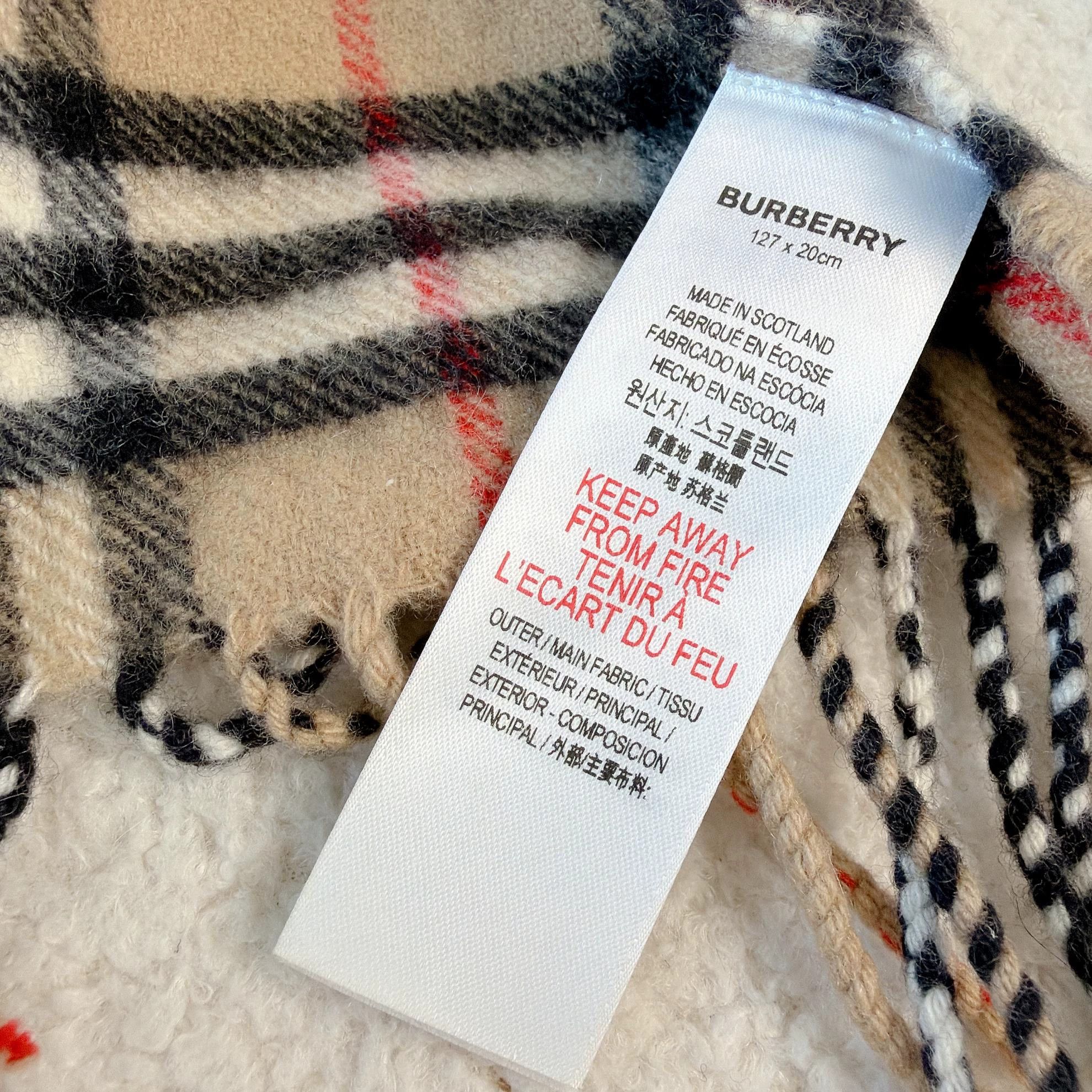 Burberry Burberry Narrow Check Cashmere Scarf 8129 Size ONE SIZE - 5 Thumbnail