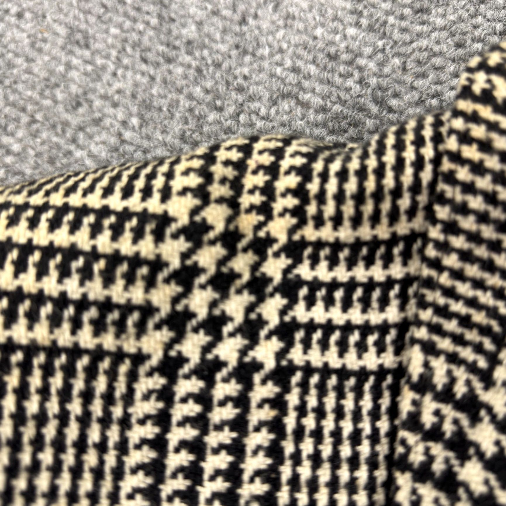 Vintage VINTAGE Peabody House Blazer Womens 9/10 Wool Houndstooth Black White Tweed Button Lined Pockets Shoulder Pads Chest Size M / US 6-8 / IT 42-44 - 6 Thumbnail