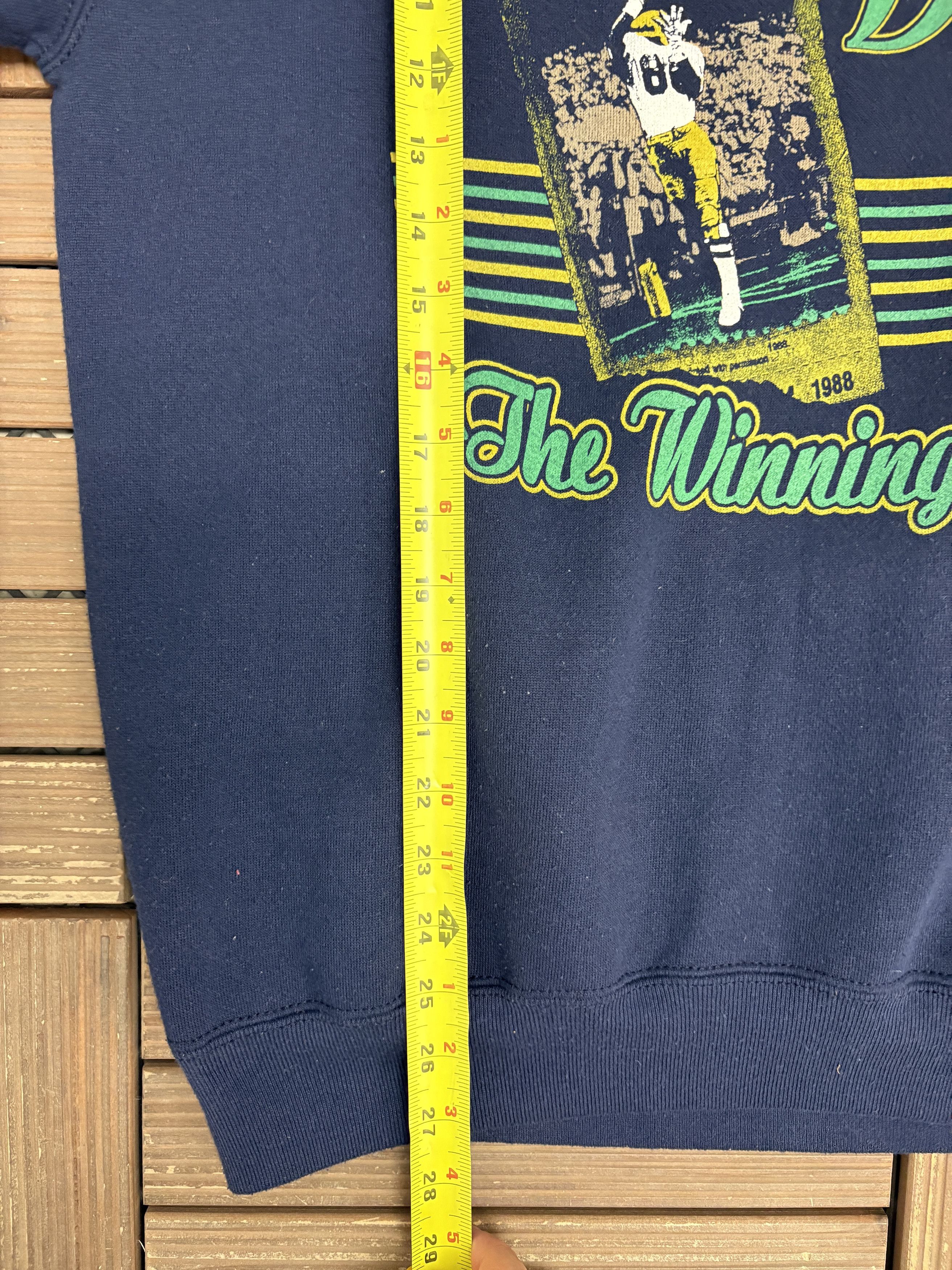 Vintage Notre Dame Fighting Irish Football Vintage Crewneck Sweater Size US L / EU 52-54 / 3 - 6 Thumbnail