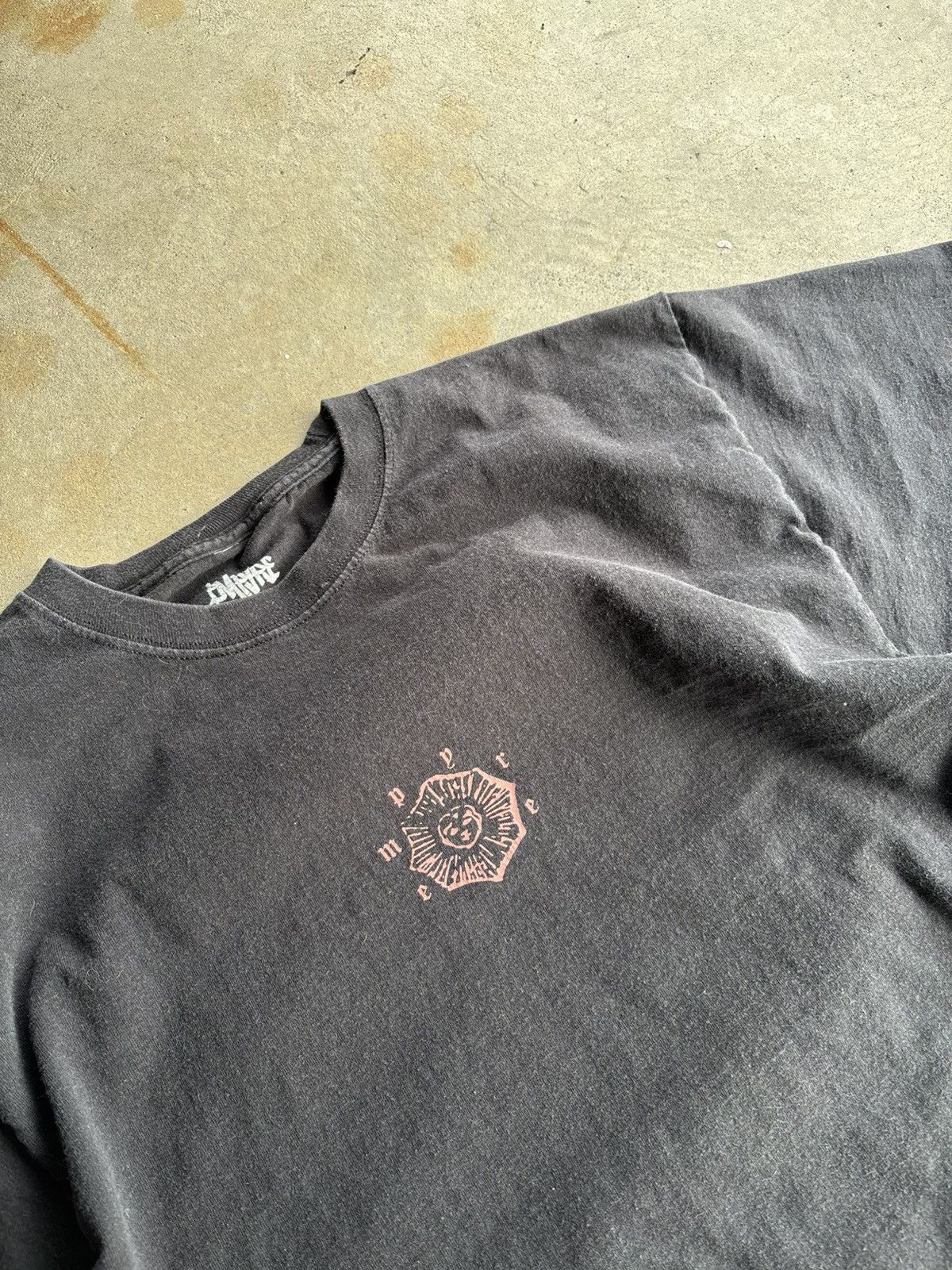 Empyre × Vintage Crazy Empyre Boxy Faded Black Skater Tee Virgin Mary Style Size US L / EU 52-54 / 3 - 4 Thumbnail