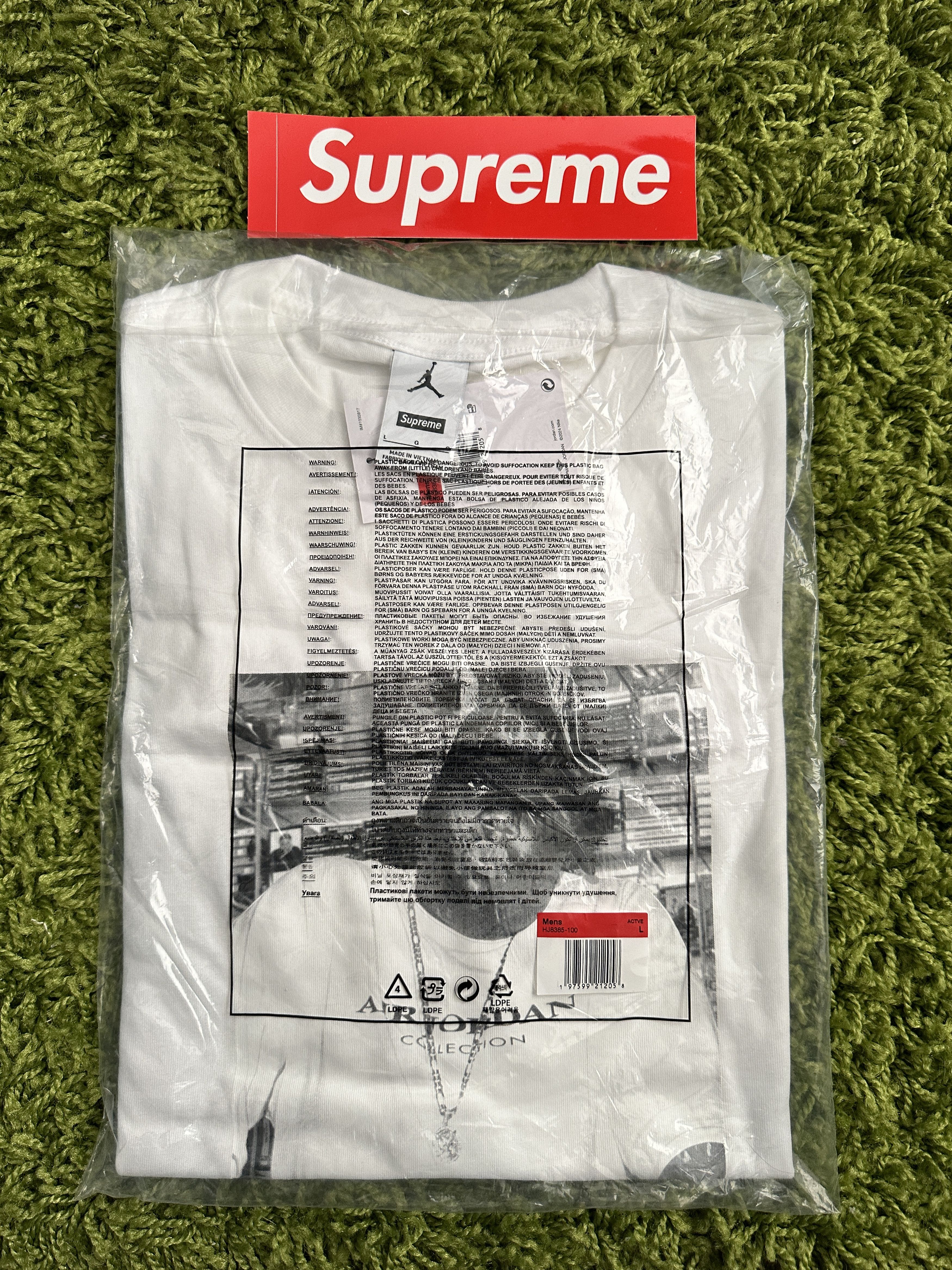 Jordan Brand × Supreme Supreme®/Jordan® Biggie S/S Top Size US L / EU 52-54 / 3 - 2 Thumbnail