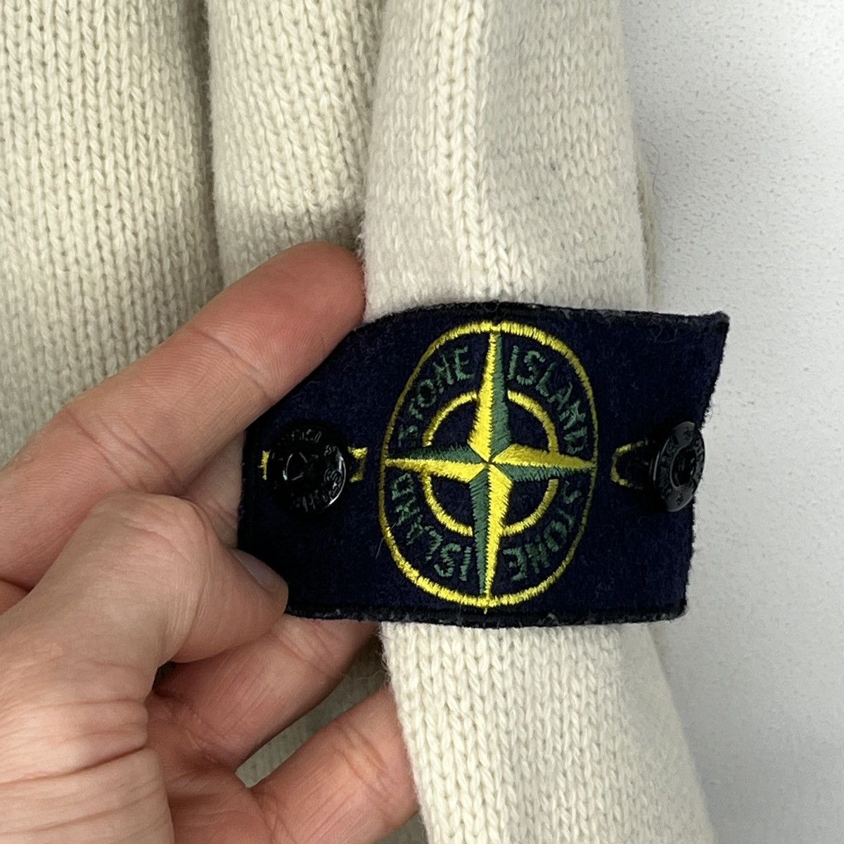 Stone Island Vintage Stone Island Jumper Sweater Knit Wool Beige Badge Size US M / EU 48-50 / 2 - 6 Thumbnail
