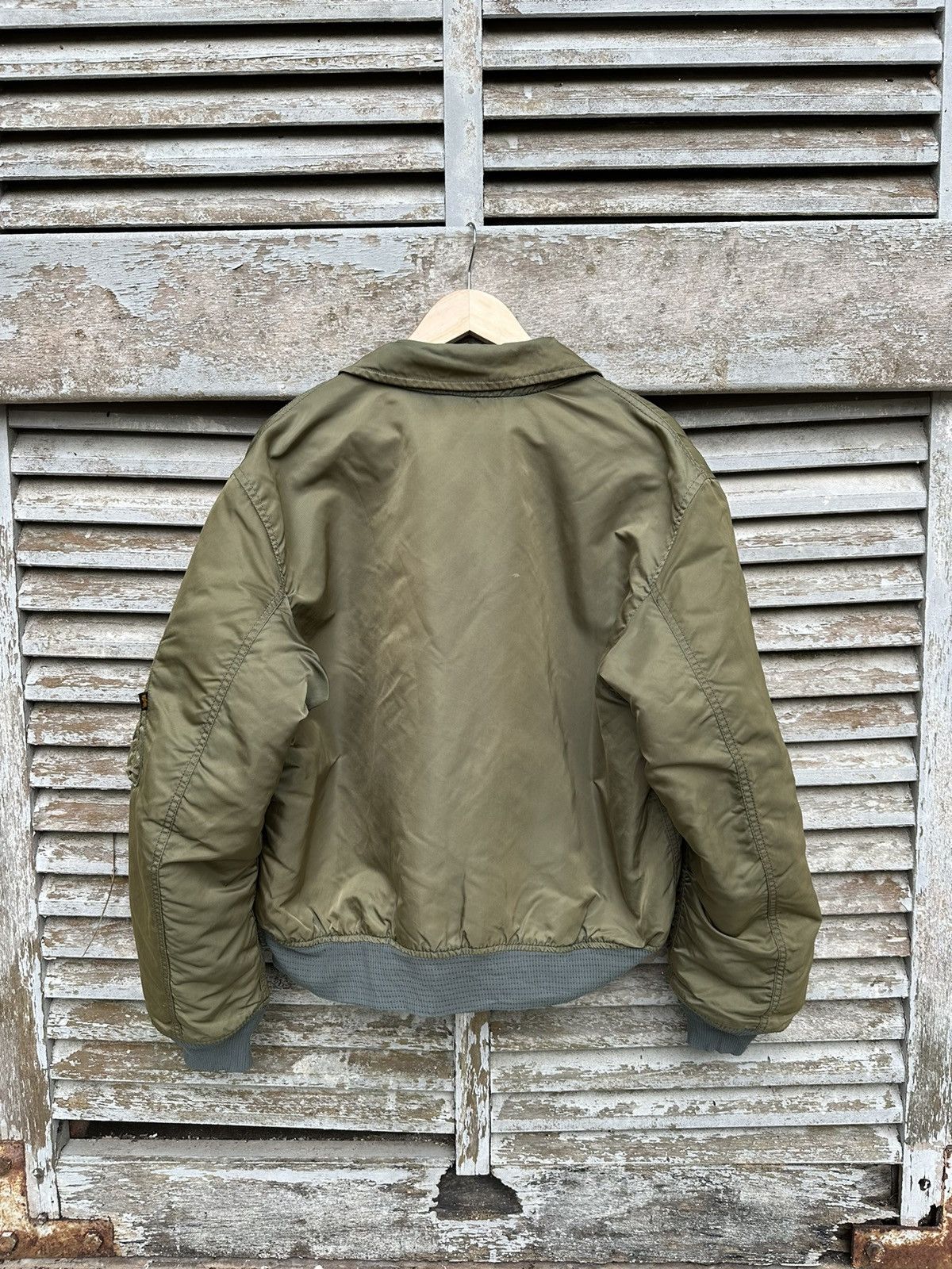 Alpha Industries 🪖Vintage Faded Alpha Industries MA-1 Bomber Jacket Size US L / EU 52-54 / 3 - 11 Thumbnail