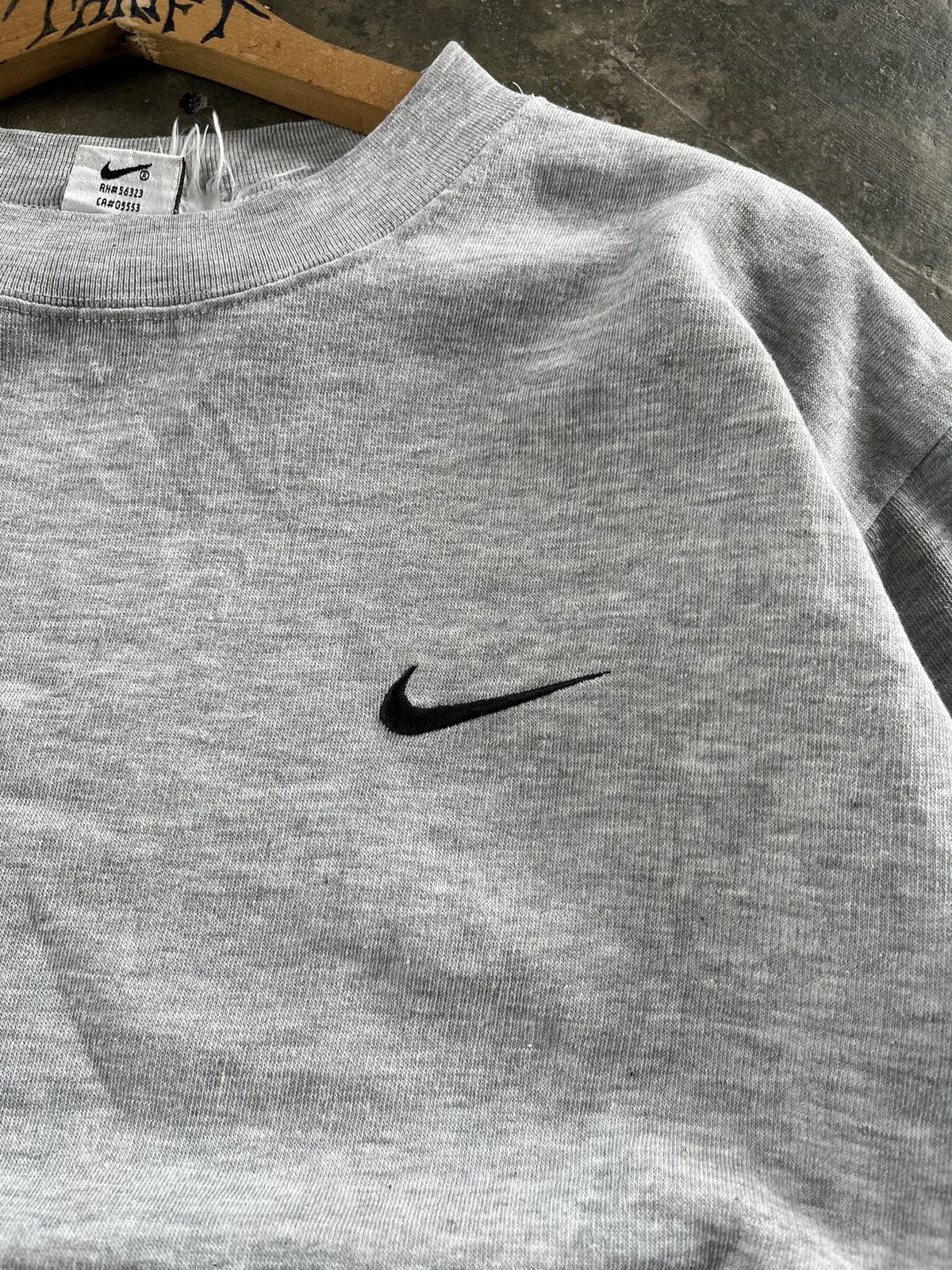 Nike × Vintage 🔥Vintage Nike Side Swoosh Sweetshirts 90s Size US L / EU 52-54 / 3 - 2 Thumbnail