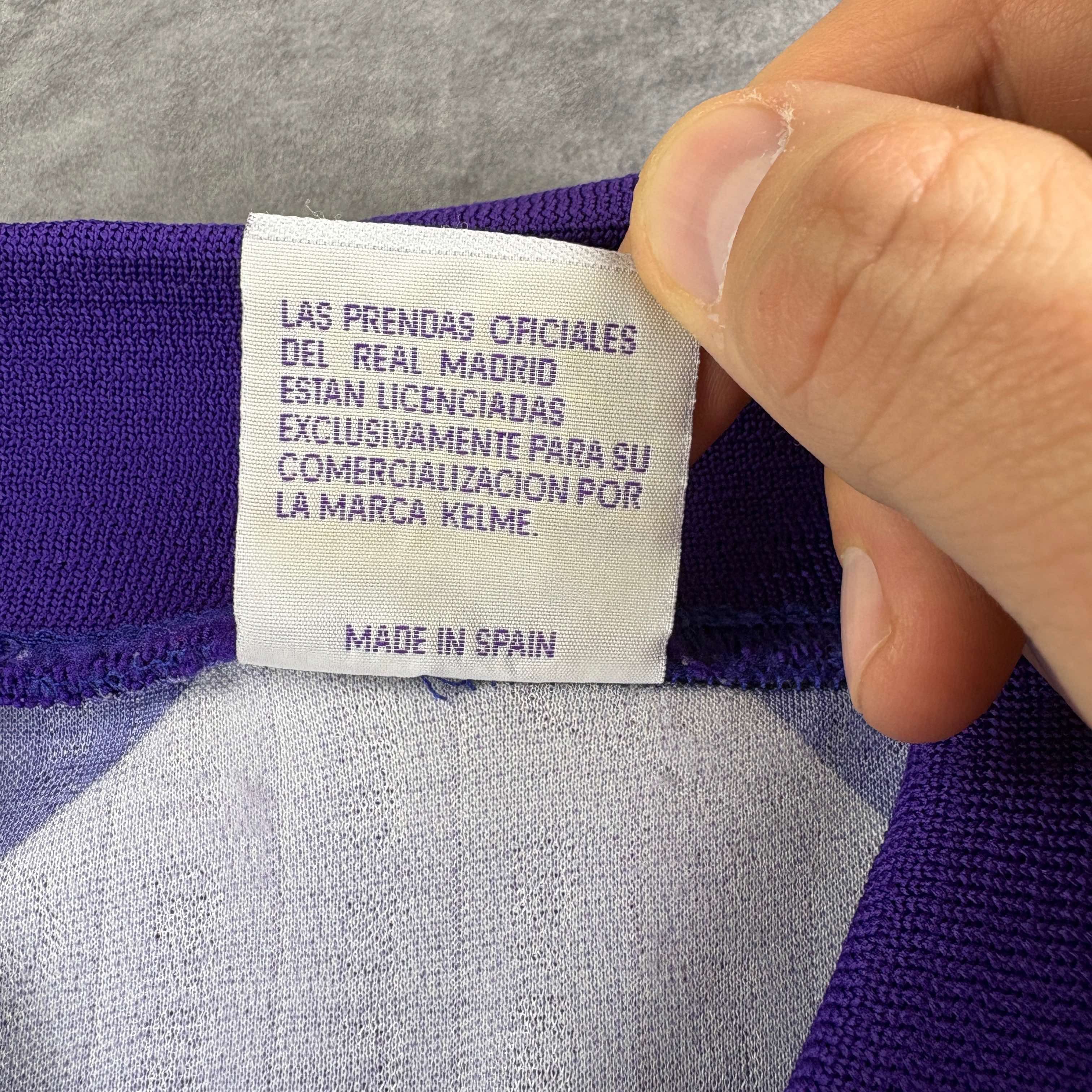 Other Real Madrid 1996-97 Kelme away football jersey shirt size L Size US L / EU 52-54 / 3 - 5 Thumbnail