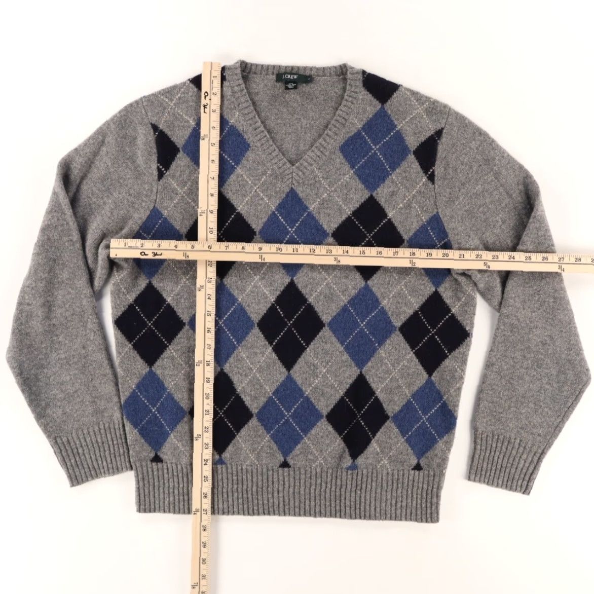 J.Crew J. Crew Lambswool Argyle Solid V-Neck Sweater Gray Men's L Shirt Size US L / EU 52-54 / 3 - 3 Thumbnail