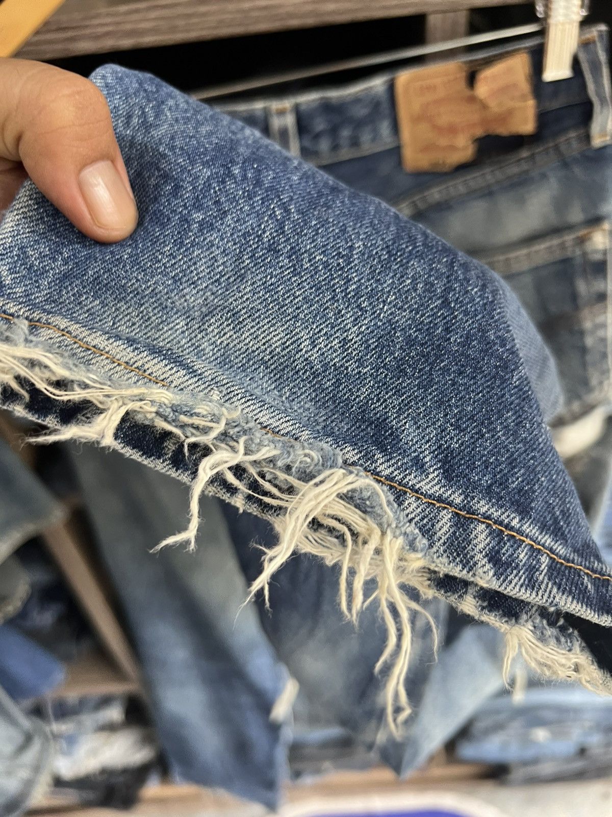 Levi's 🔥Thrash Vintage Levis 501 Button 553 Distressed Denim Size US 30 / EU 46 - 14 Thumbnail