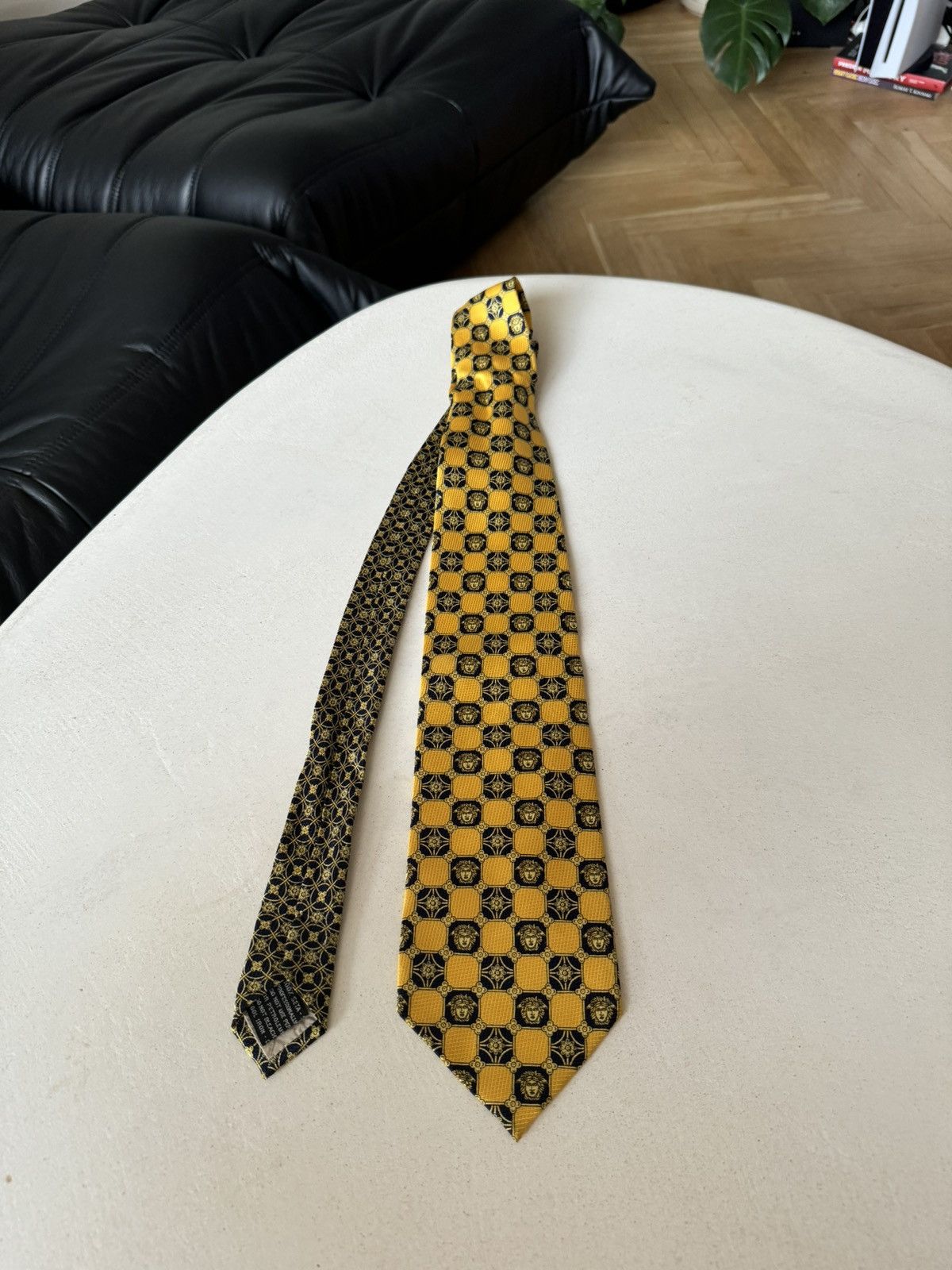 Versace buy Silk Tie VINTAGE 1990s