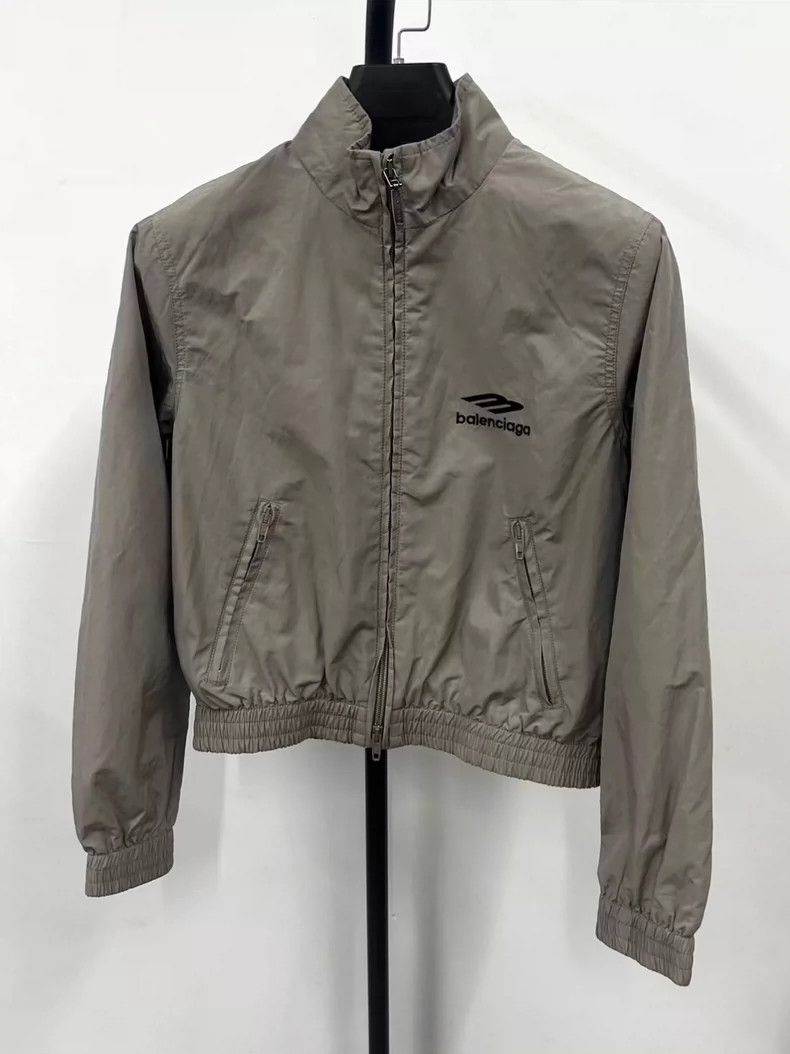 Balenciaga Balenciaga size 36 Monogram Logo print long-sleeved jacket Size US XS / EU 42 / 0 - 1 Thumbnail