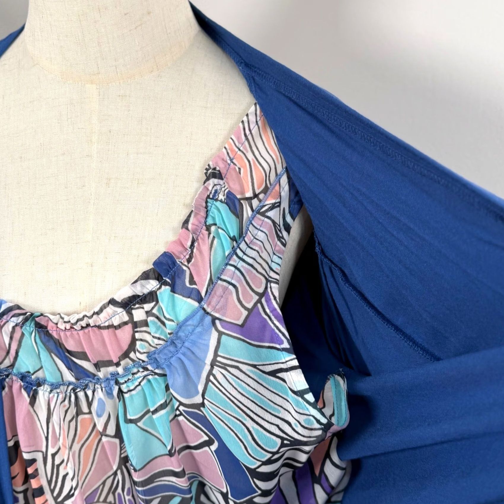Vintage NWT August Silk Womens XL 2-in-1 Layered Top Blue Floral Cardigan Tank Office Shirt Blouse Women XL Blue Floral 2-in-1 Layered Size XL / US 12-14 / IT 48-50 - 4 Thumbnail
