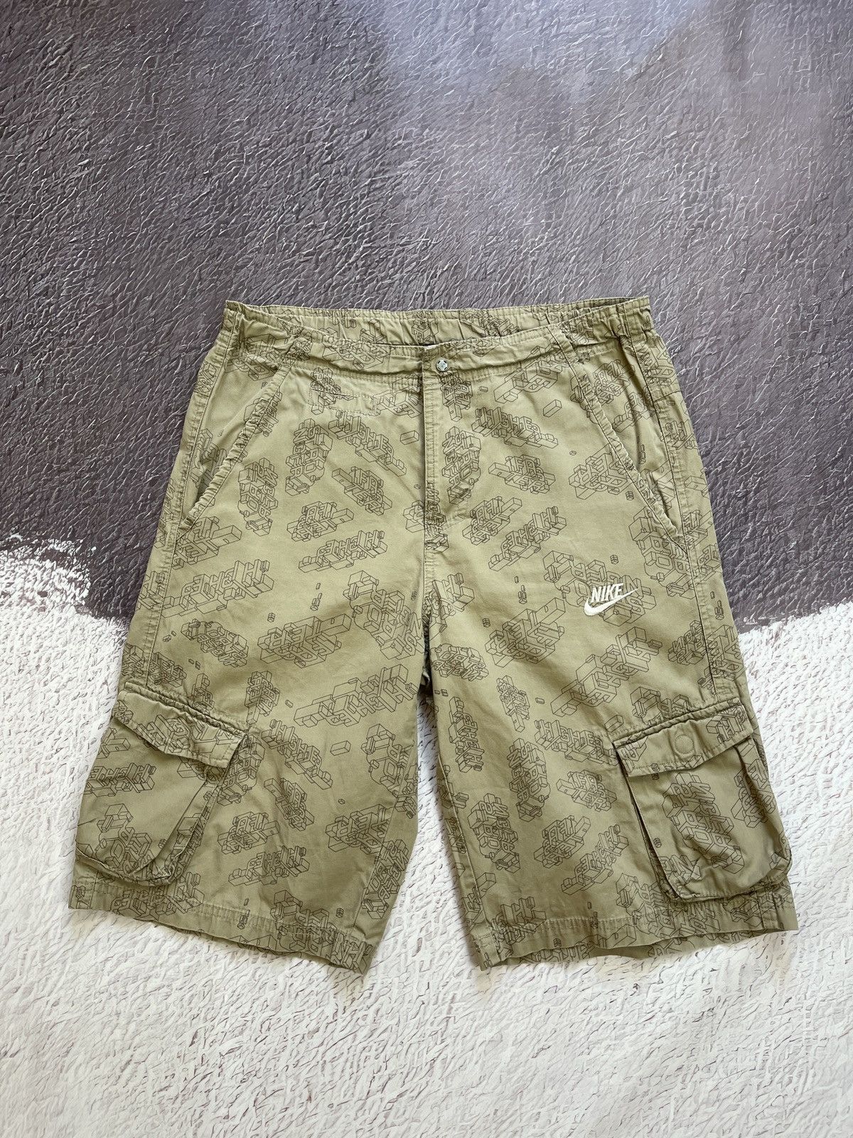 Nike Nike vintage y2k multi logo beige utility cargo shorts Size US 30 / EU 46 - 3 Thumbnail