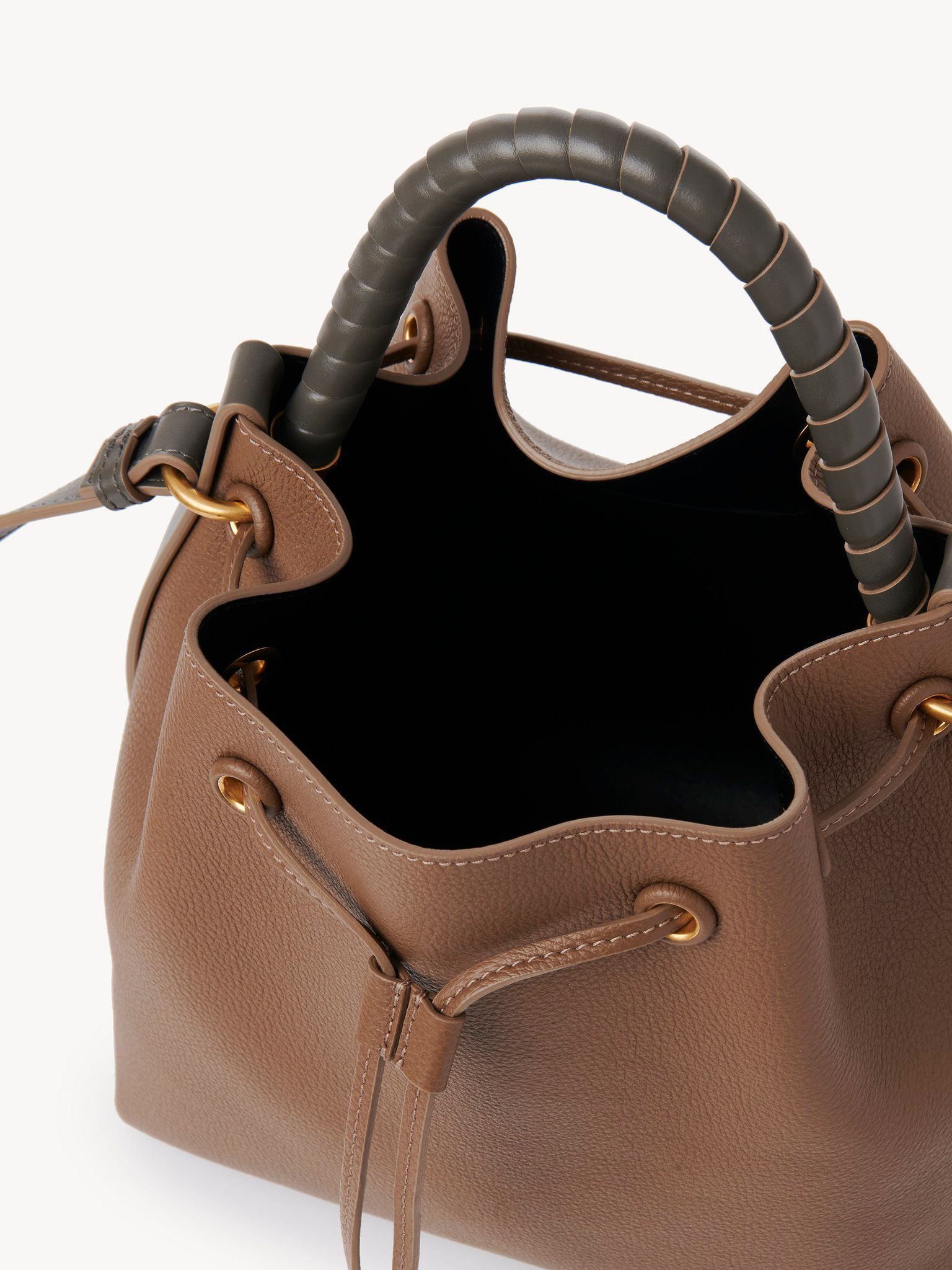 Chloe o1loc1c10425 Size: OS / Marcie Bucket Bag in Dark Nut Size ONE SIZE - 6 Thumbnail