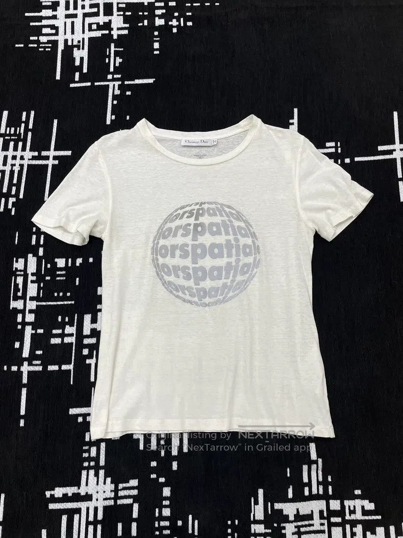 Dior Dior Super cool luminous cool letter spherical T-shirt Size S / US 4 / IT 40 - 1 Thumbnail