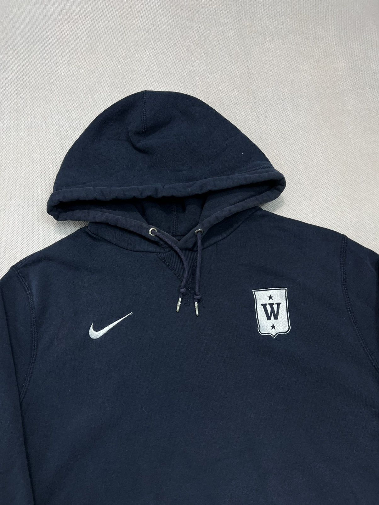 Nike Hoodie Nike small logo y2k Size US L / EU 52-54 / 3 - 2 Thumbnail