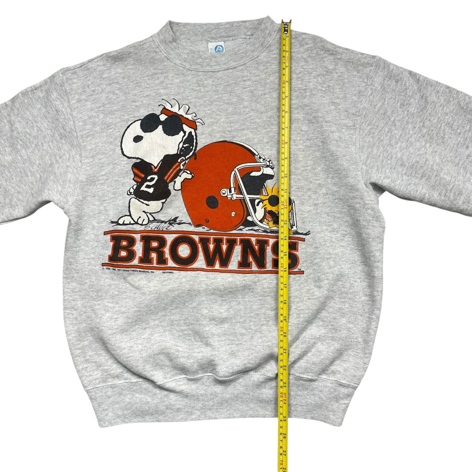 NFL VTG 90s CLEVELAND BROWNS PEANUTS SNOOPY WOODSTOCK SWEATSHIRT Size US M / EU 48-50 / 2 - 5 Thumbnail