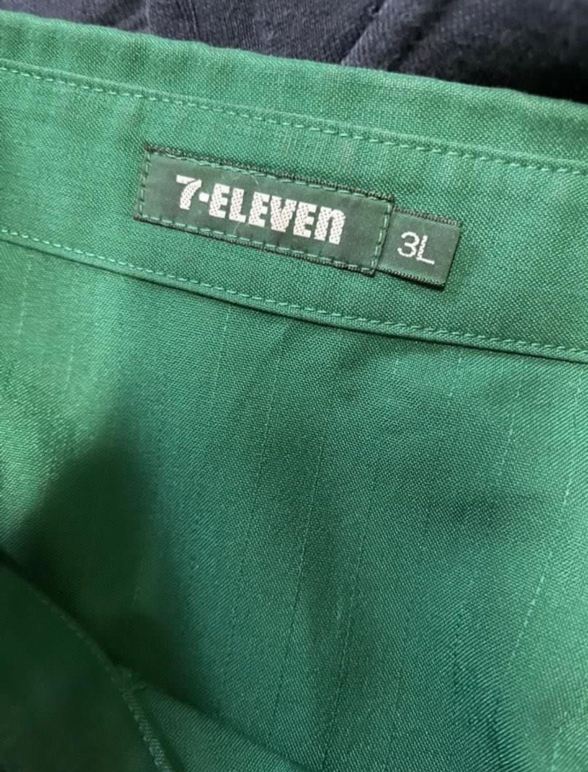 Vintage Vintage 7-Eleven Zipper Jacket Size US XL / EU 56 / 4 - 3 Thumbnail