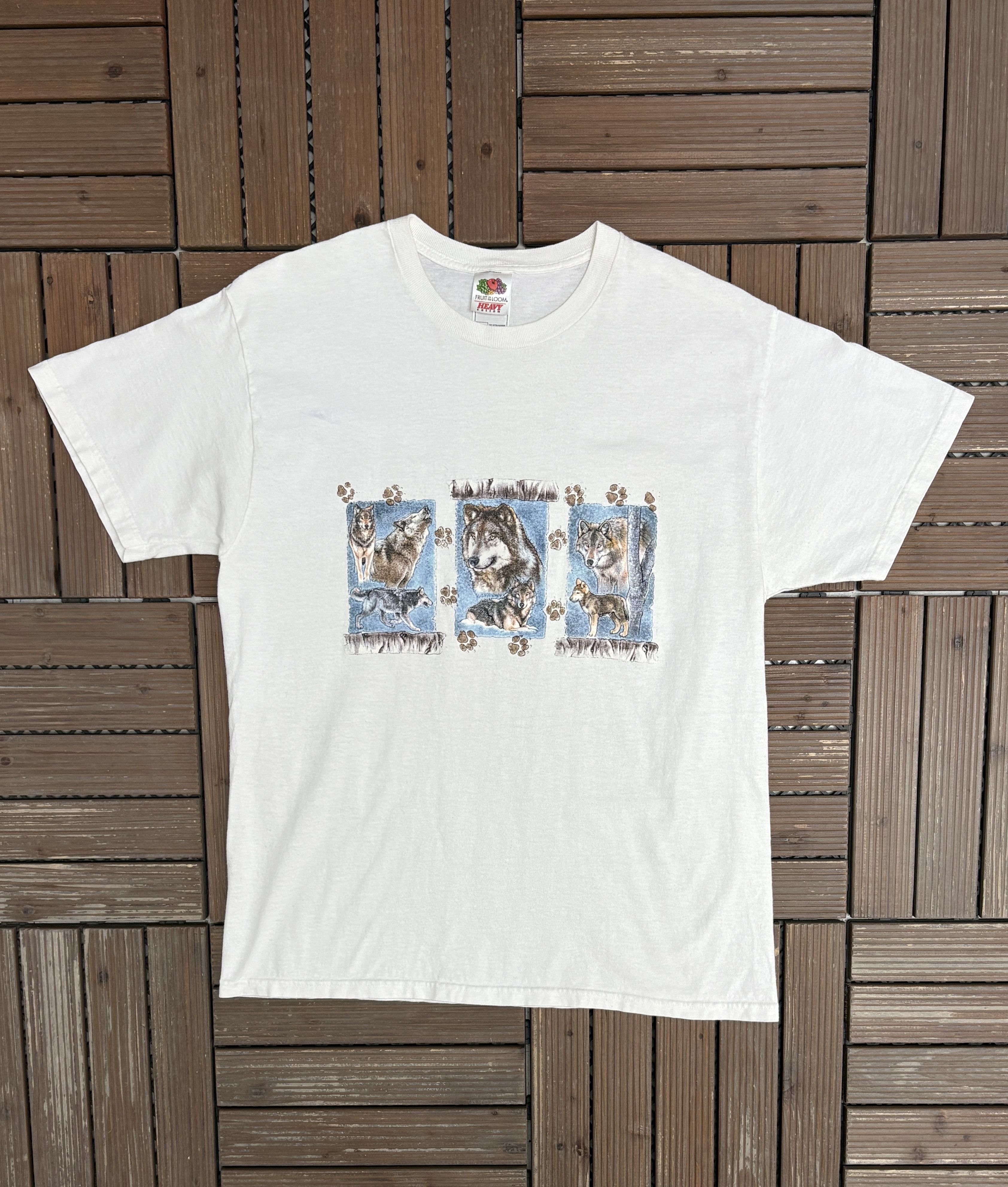 Vintage Wolves Scenic Vintage White Y2K T-Shirt Tee Size US L / EU 52-54 / 3 - 1 Thumbnail
