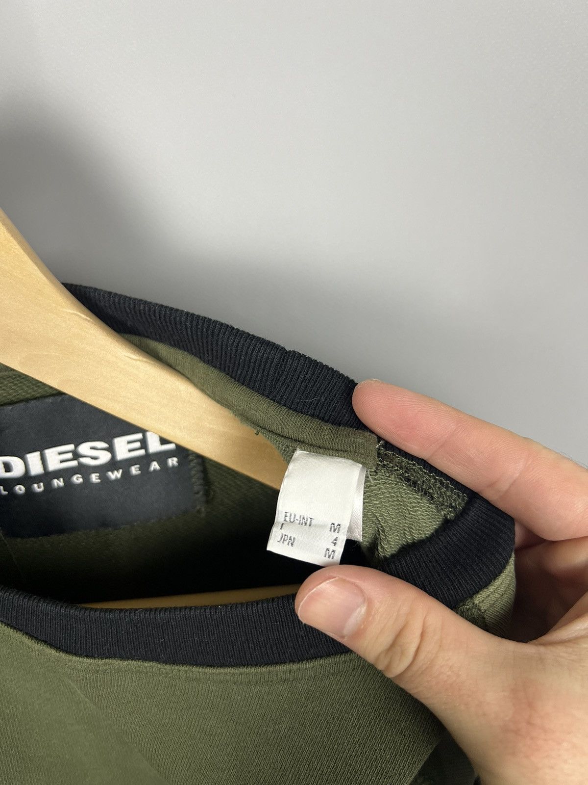 Diesel (M) DIESEL camo momogram sleeves sweatshirt Size US M / EU 48-50 / 2 - 9 Thumbnail
