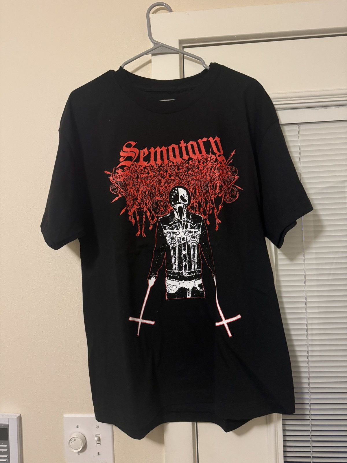 Haunted Mound Sematary with the crosses T-Shirt size L Size US L / EU 52-54 / 3 - 4 Thumbnail