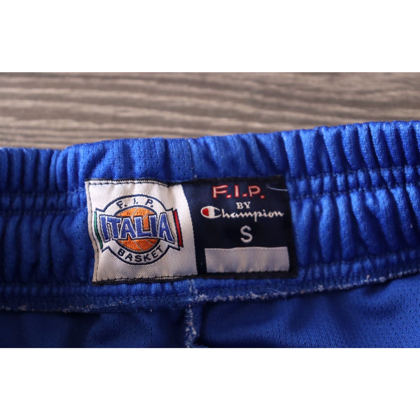 Champion CHAMPION ITALIA ITALY NATIONAL TEAM BASKETBALL SHORTS BLUE VINTAGE 90-Y2K SHORTS S Men XS? Size US 29 - 5 Thumbnail