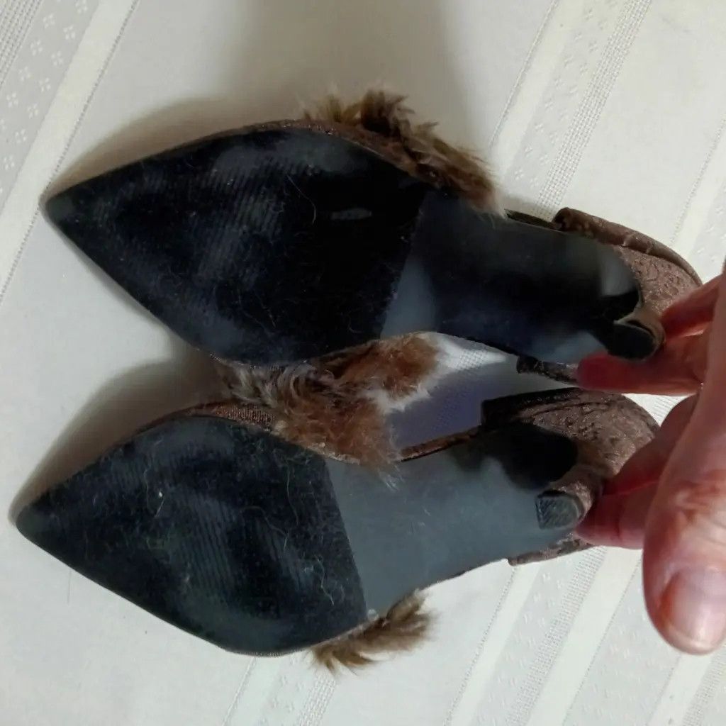 Other Vintage Velvet Fur-Heel Mules — Baroque Brown Floral, Size 6 Size US 6 / IT 36 - 5 Thumbnail