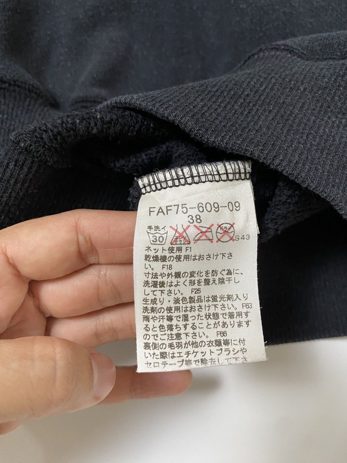Burberry Burberry Blue Label Vintage Sweater Size S / US 4 / IT 40 - 5 Thumbnail