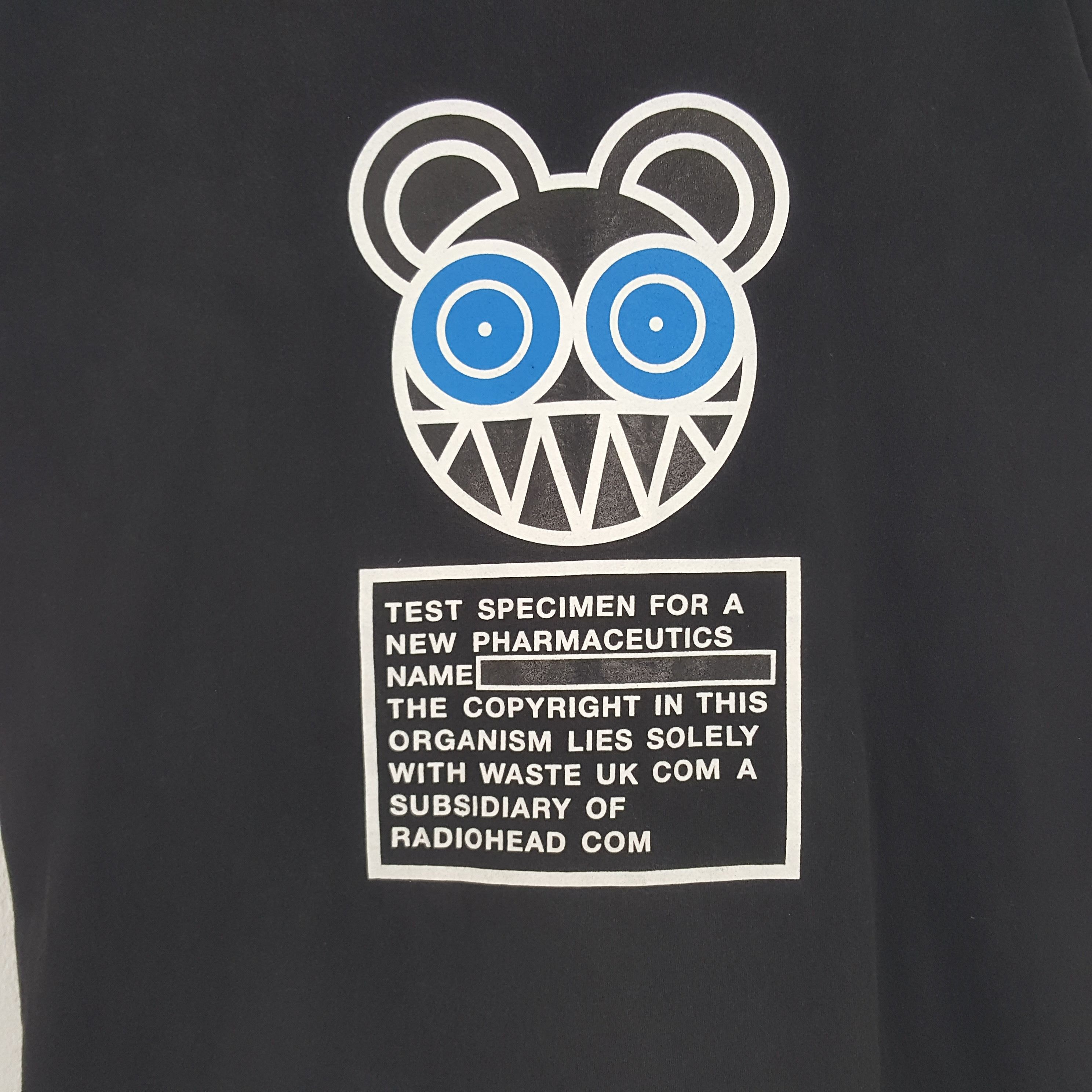 Band Tees × Vintage Vintage Radiohead British Rock Bandl Tshirt Size US M / EU 48-50 / 2 - 2 Thumbnail